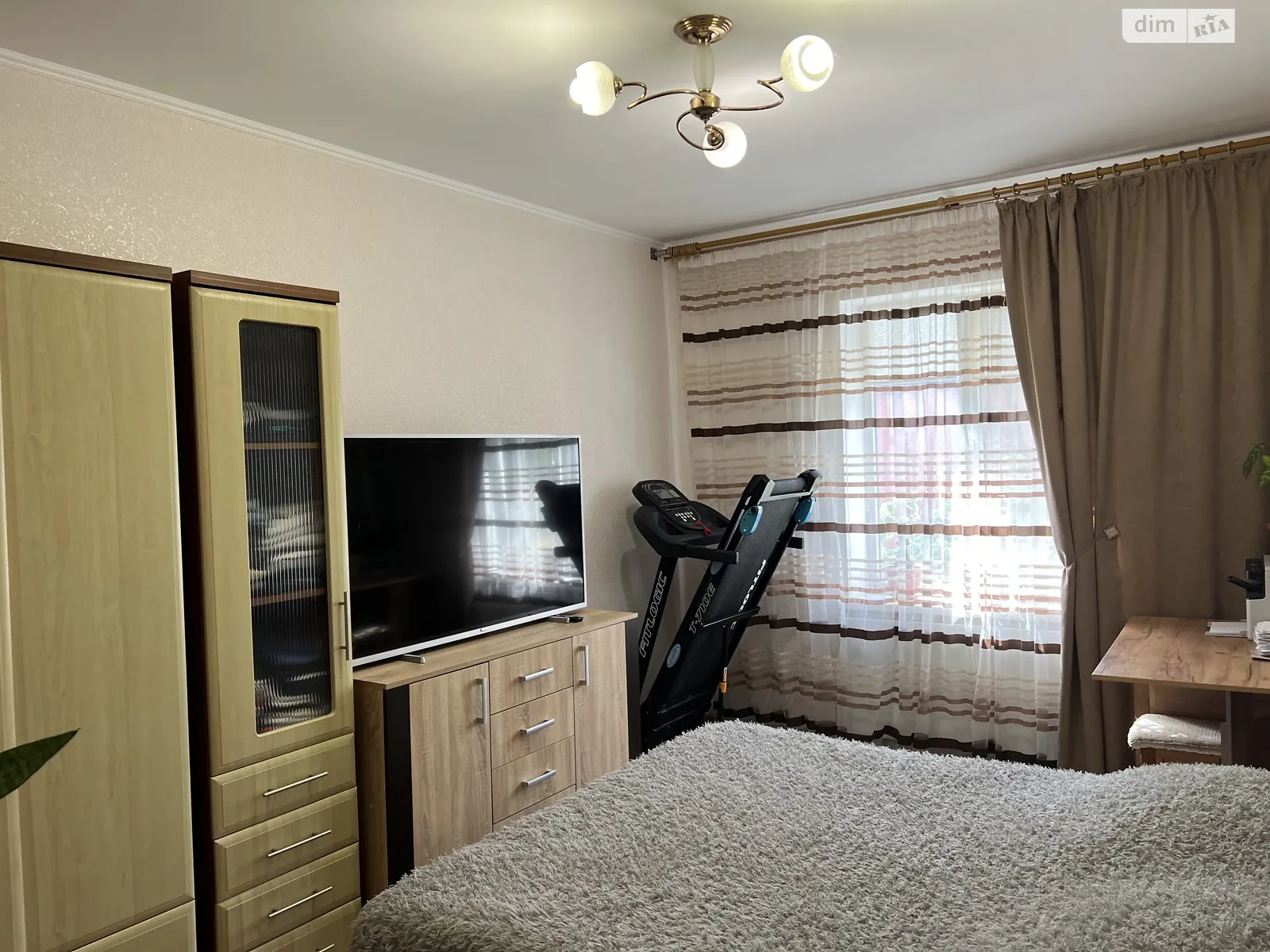 Продается 1-комнатная квартира 39.8 кв. м в Шепетовке, ул. Назария Яремчука(Пролетарская), 18 - фото 1