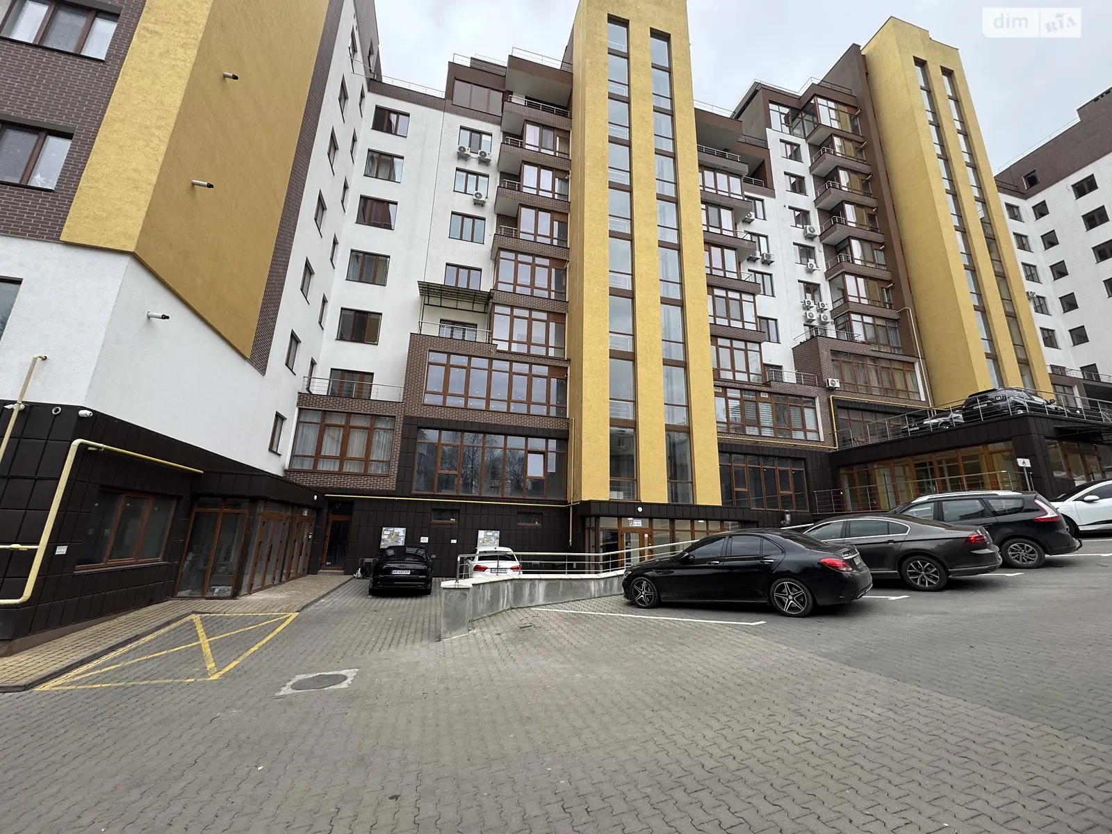 Продается 1-комнатная квартира 49.2 кв. м в Виннице, ул. Монастырская, 41 - фото 1