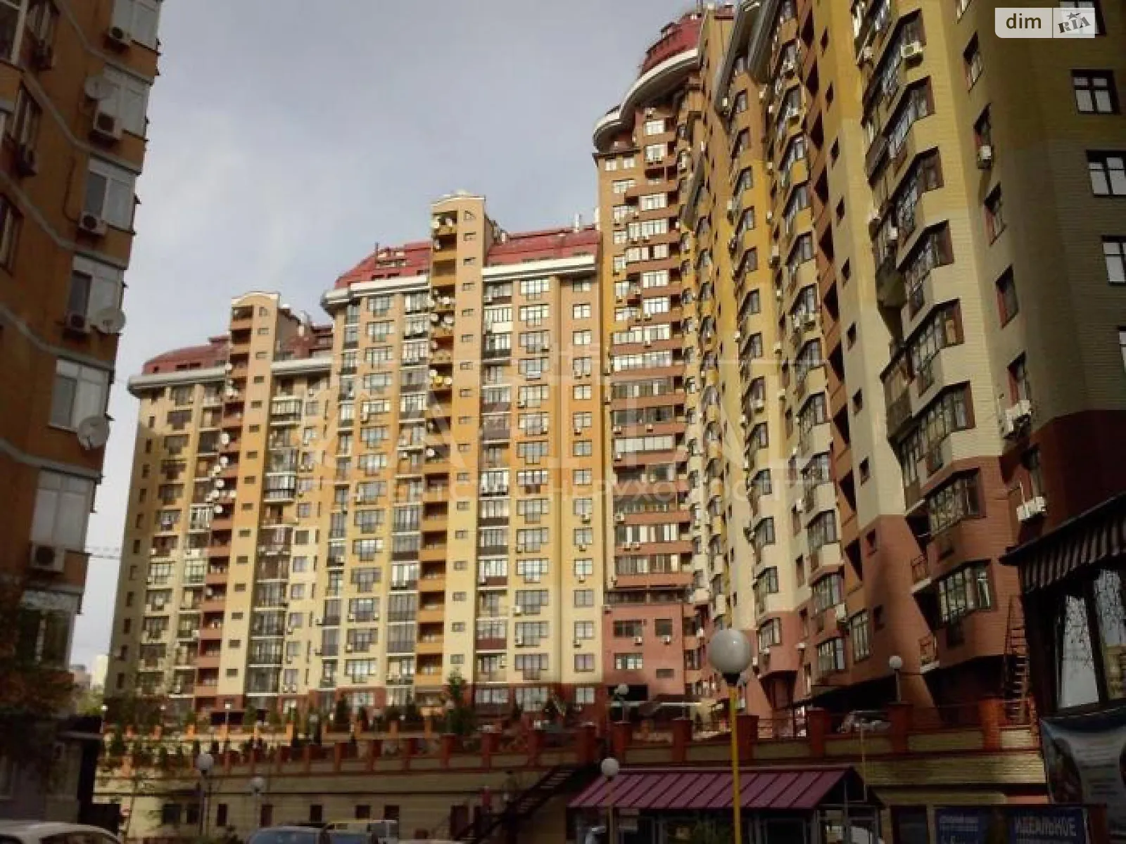 Продается подземный паркинг под легковое авто на 13 кв. м, цена: 21000 $ - фото 1