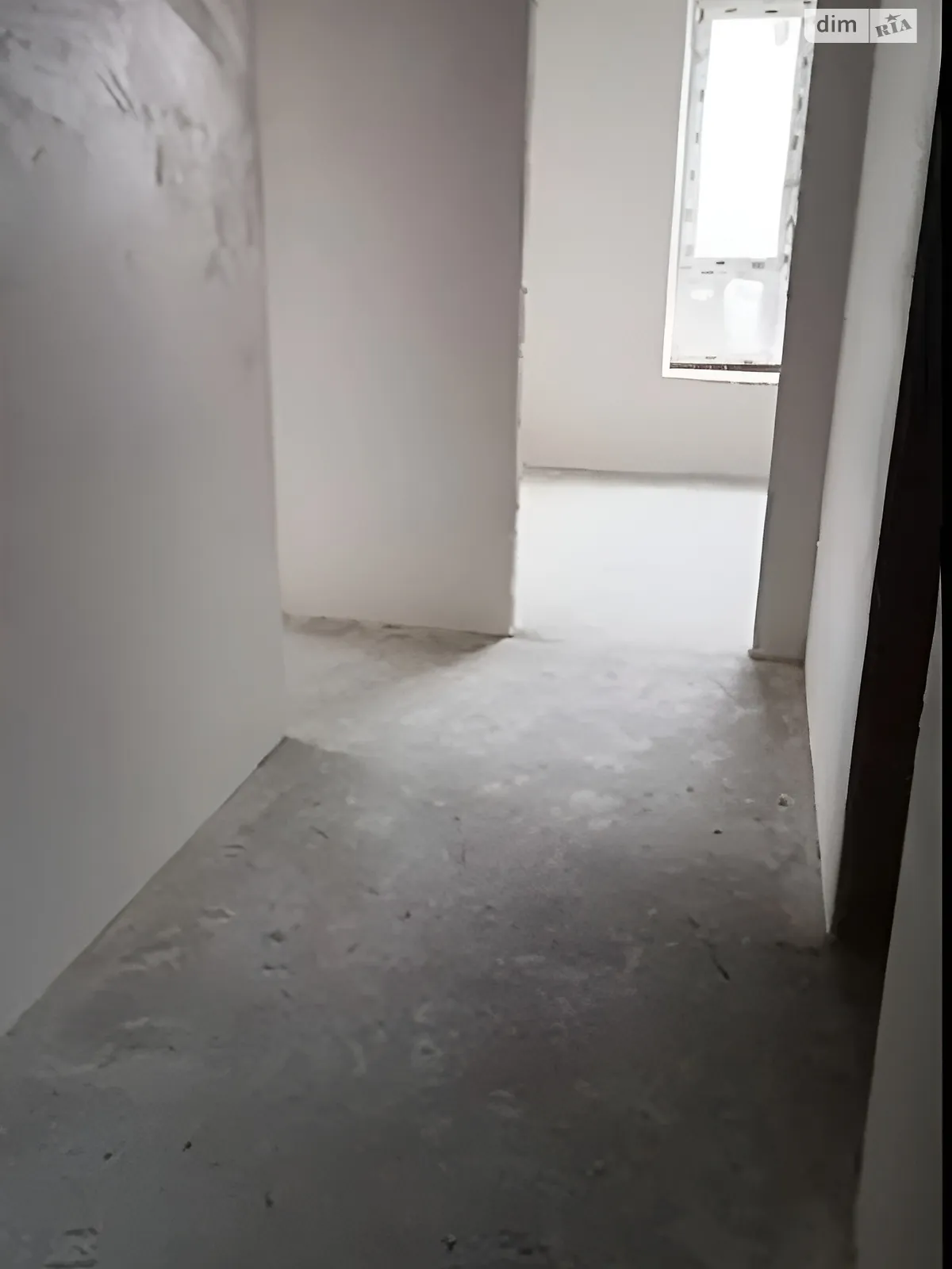 Продается 1-комнатная квартира 39 кв. м в Ирпене, ул. Троицкая, 26 - фото 1