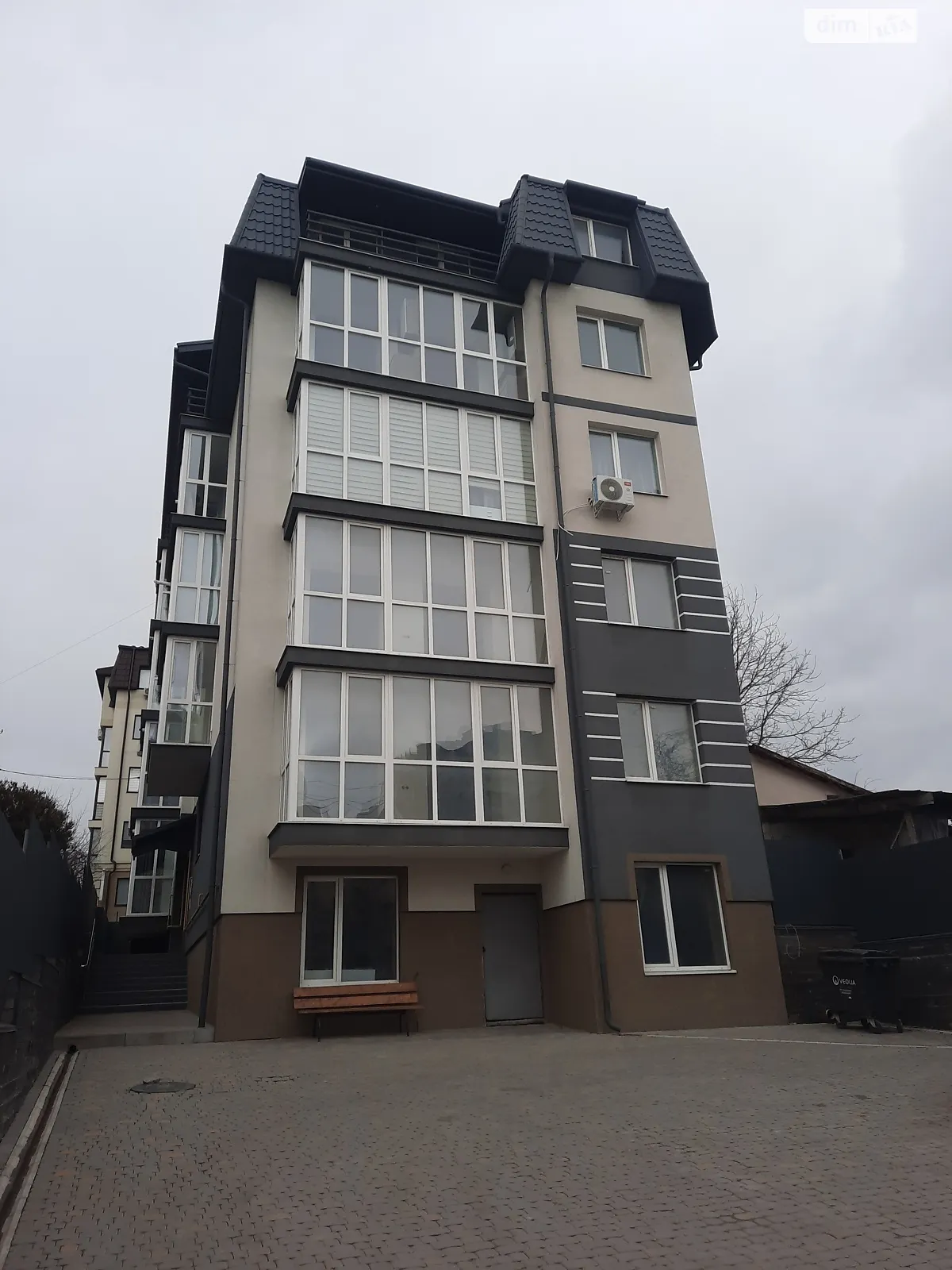 2-кімнатна квартира 70.8 кв. м у Тернополі, вул. Гайова - фото 1