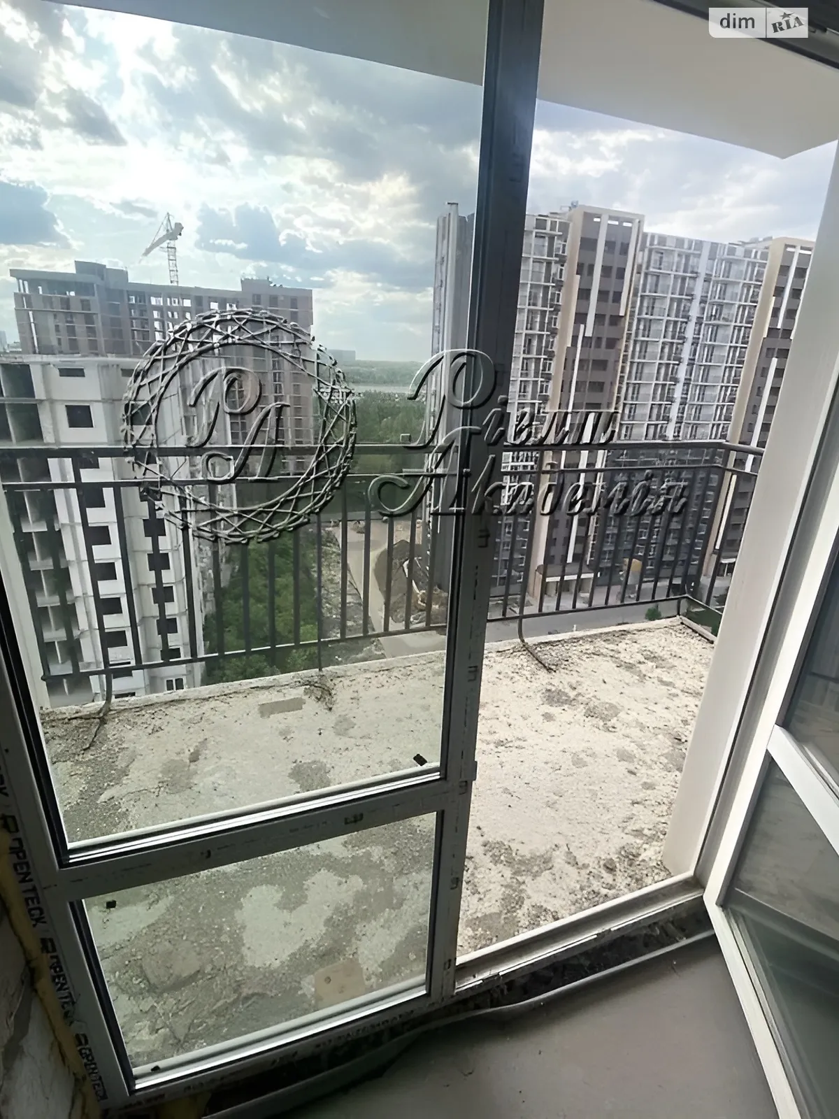 Продається 1-кімнатна квартира 41 кв. м у Києві, вул. Академіка Заболотного, 148В - фото 1