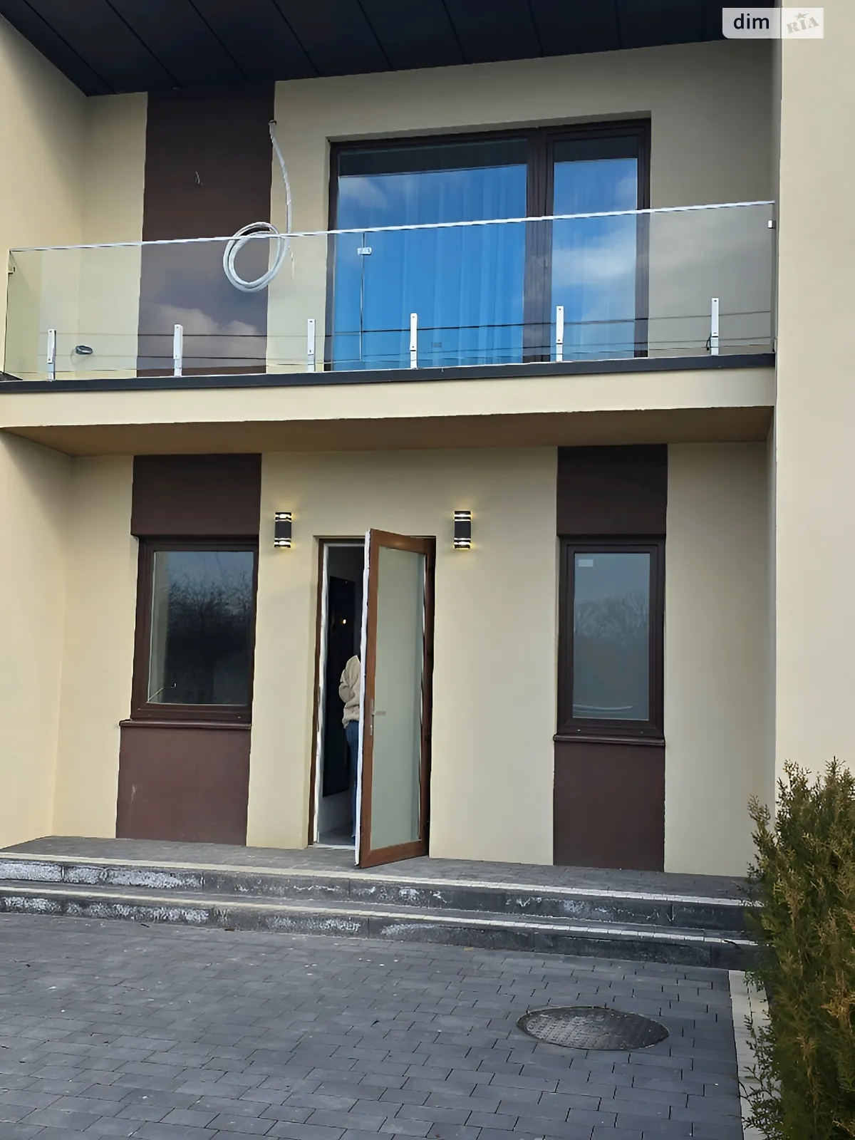 Продається будинок 2 поверховий 110 кв. м з верандою, цена: 155000 $ - фото 1