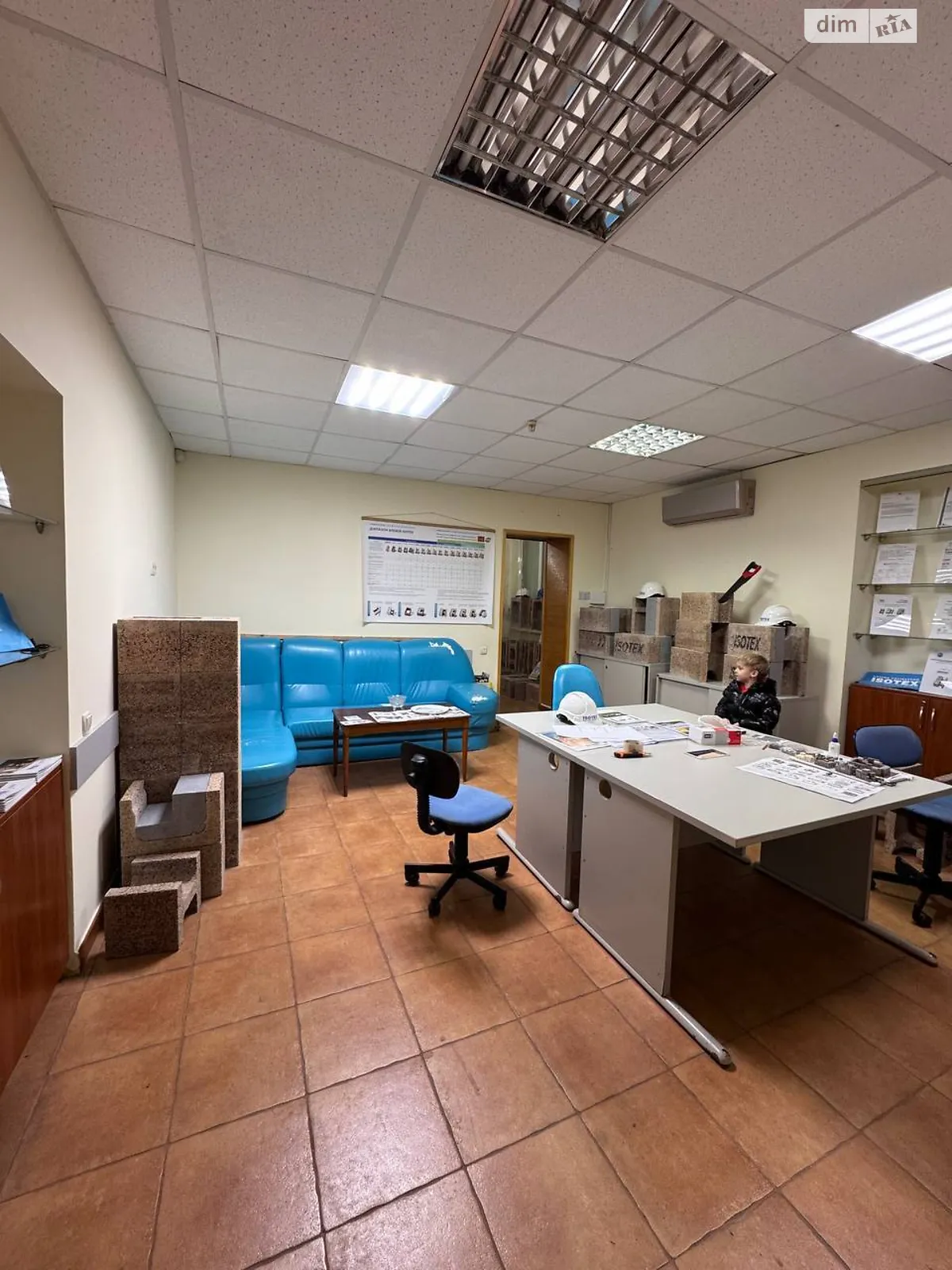 Продається приміщення вільного призначення 73 кв. м в 11-поверховій будівлі, цена: 67000 $ - фото 1