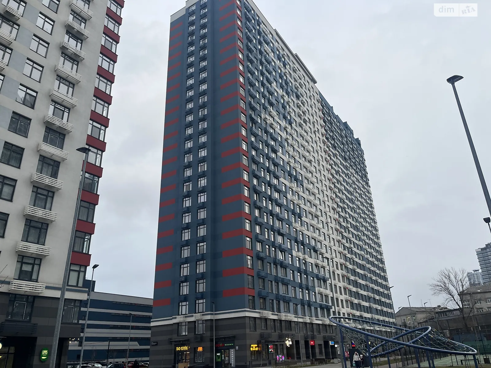 Продається приміщення вільного призначення 178.02 кв. м в 25-поверховій будівлі, цена: 325000 $ - фото 1