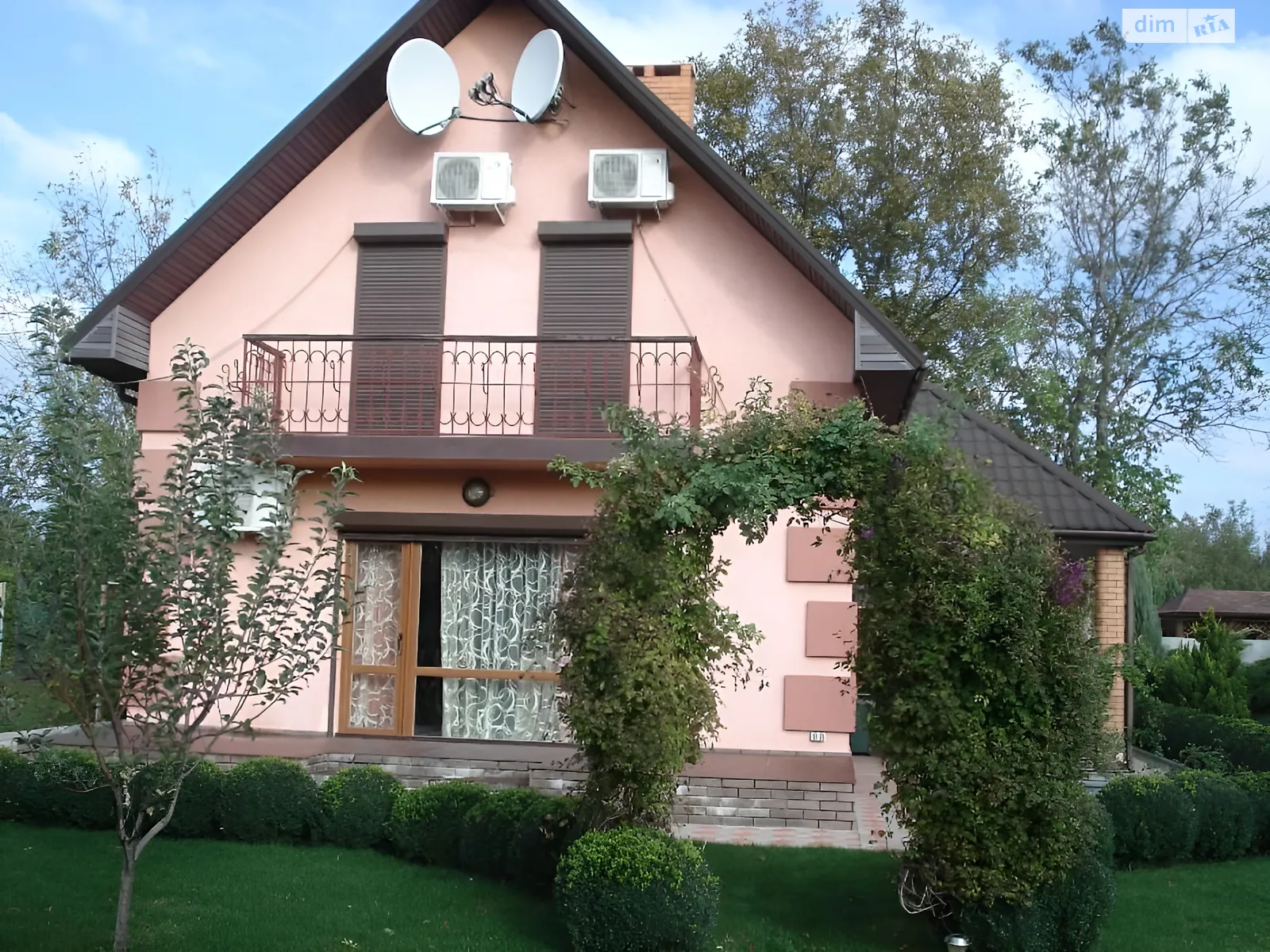 Продається будинок 2 поверховий 100 кв. м з банею/сауною, цена: 65000 € - фото 1