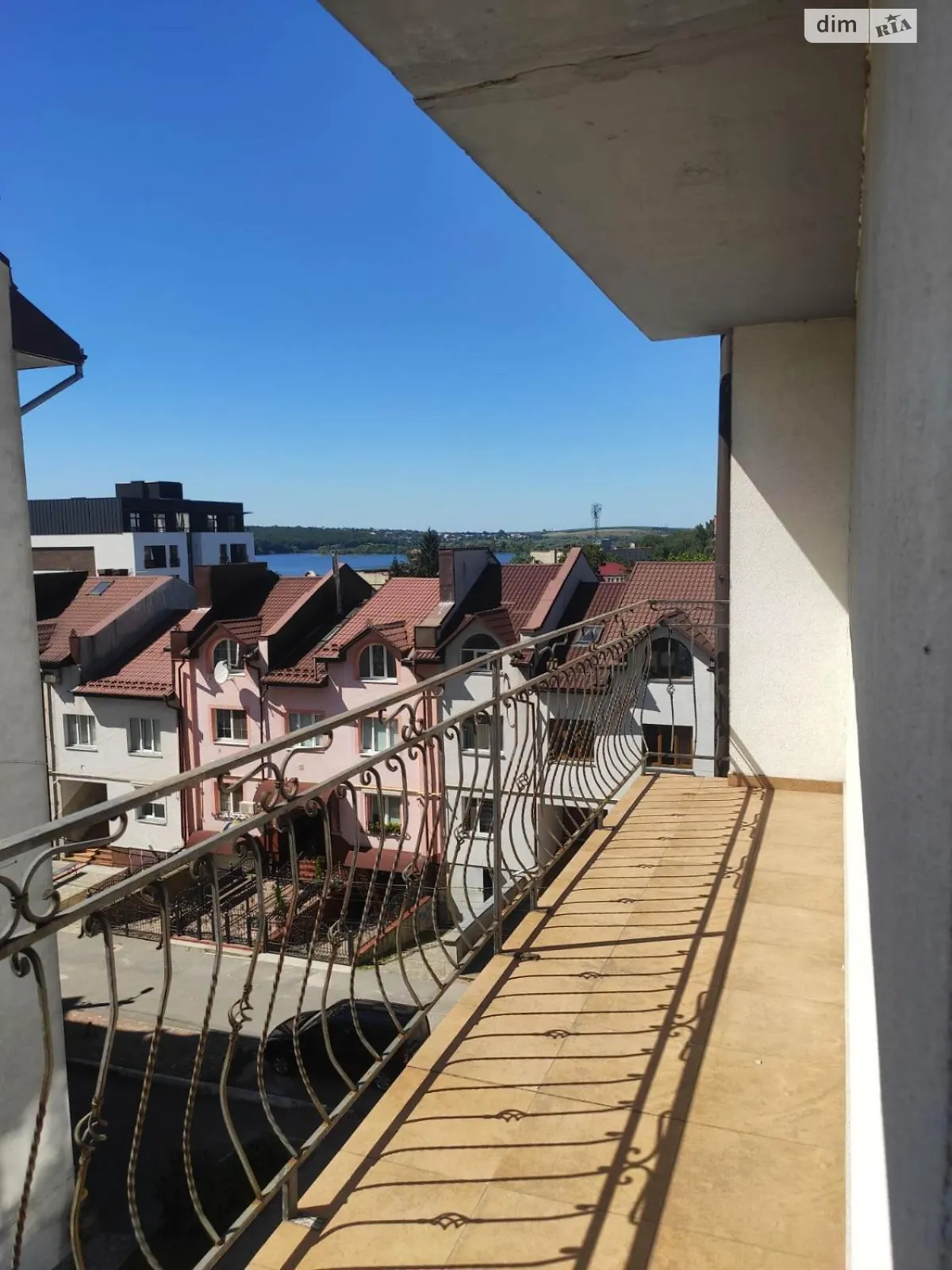 3-комнатная квартира 87.2 кв. м в Тернополе, ул. Березовая - фото 1