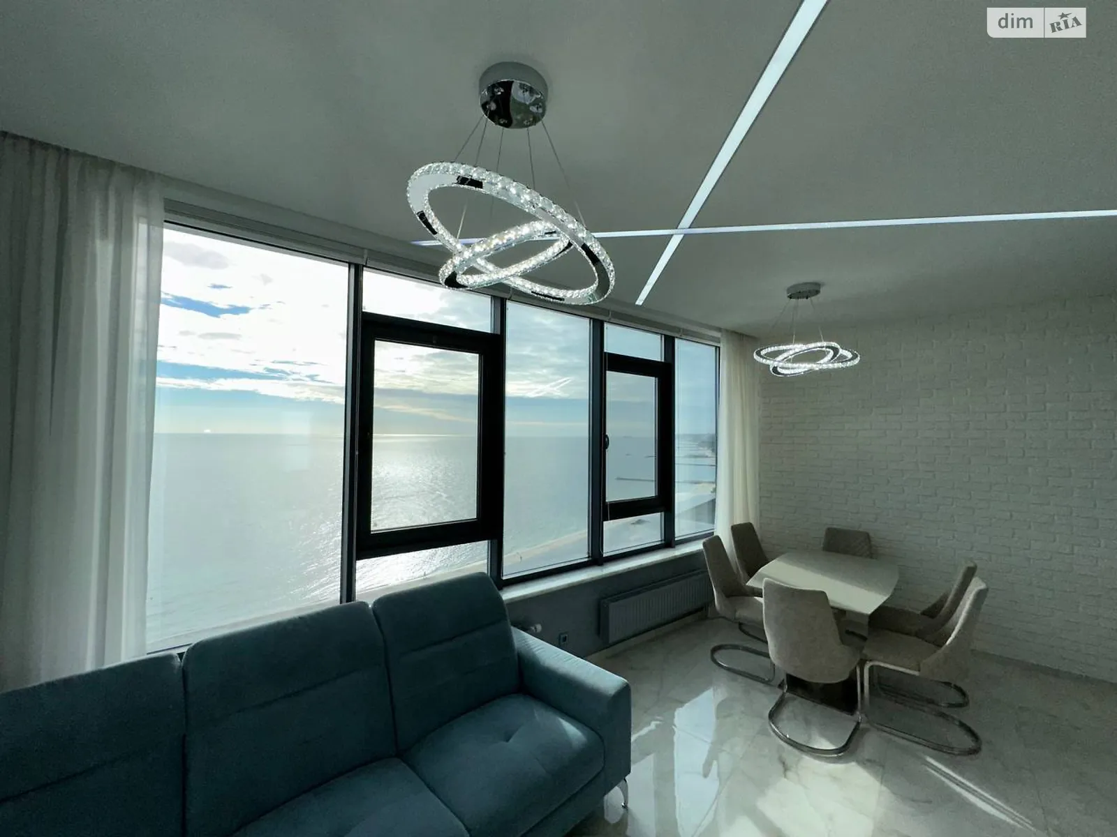 Продается 2-комнатная квартира 74.4 кв. м в, цена: 257000 $ - фото 1
