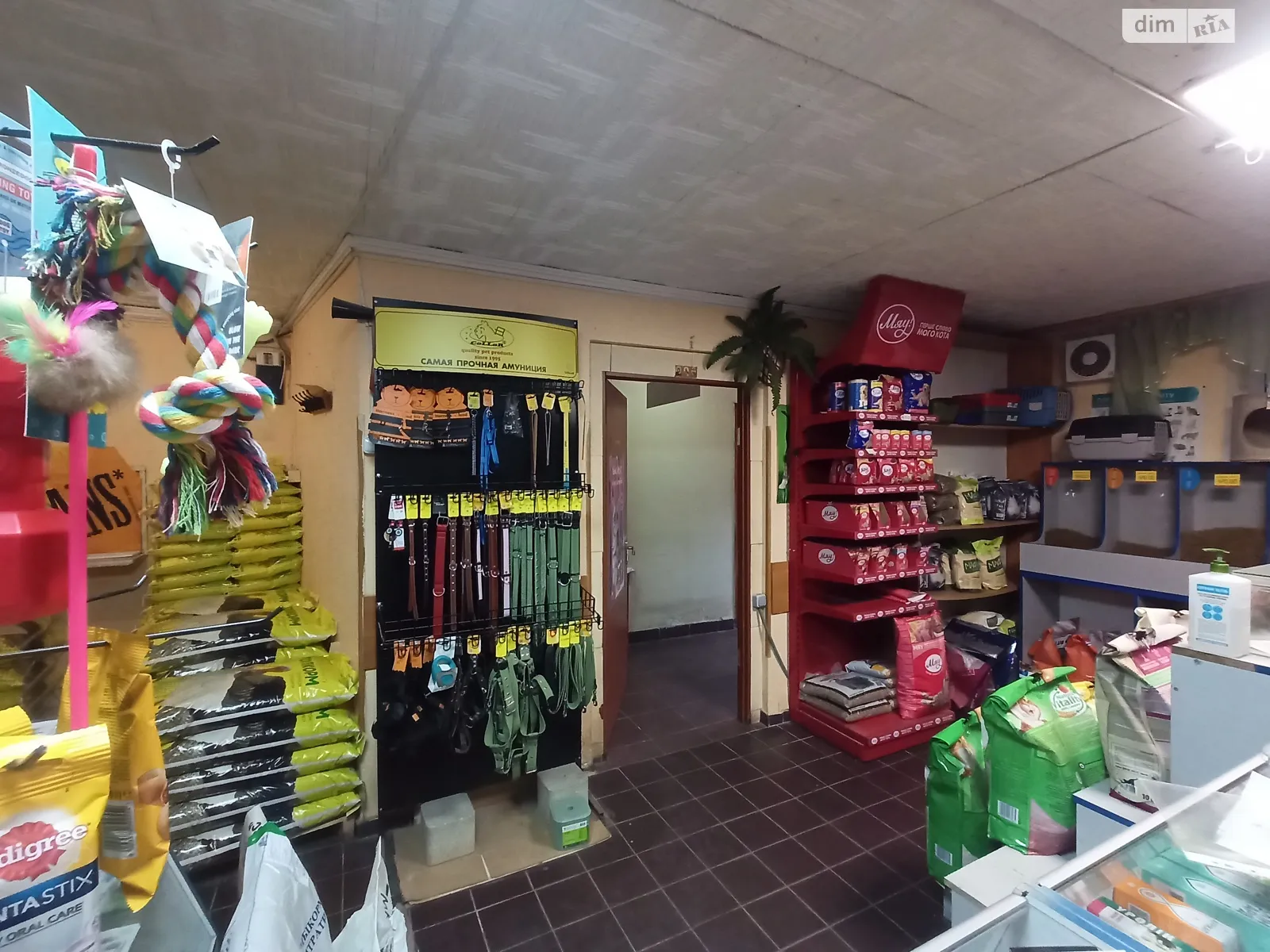 Продается объект сферы услуг 61.75 кв. м в 1-этажном здании, цена: 15000 $ - фото 1