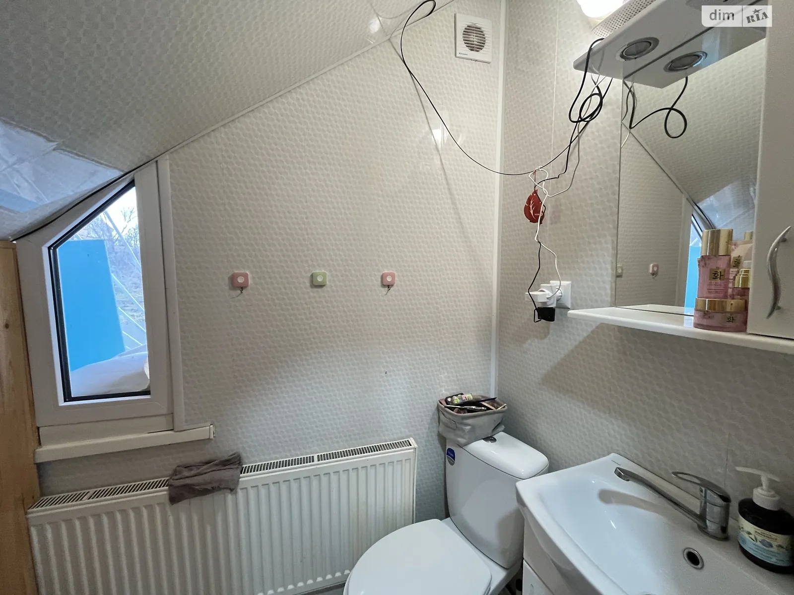 Продается дом на 2 этажа 180 кв. м с балконом, цена: 107000 $ - фото 1