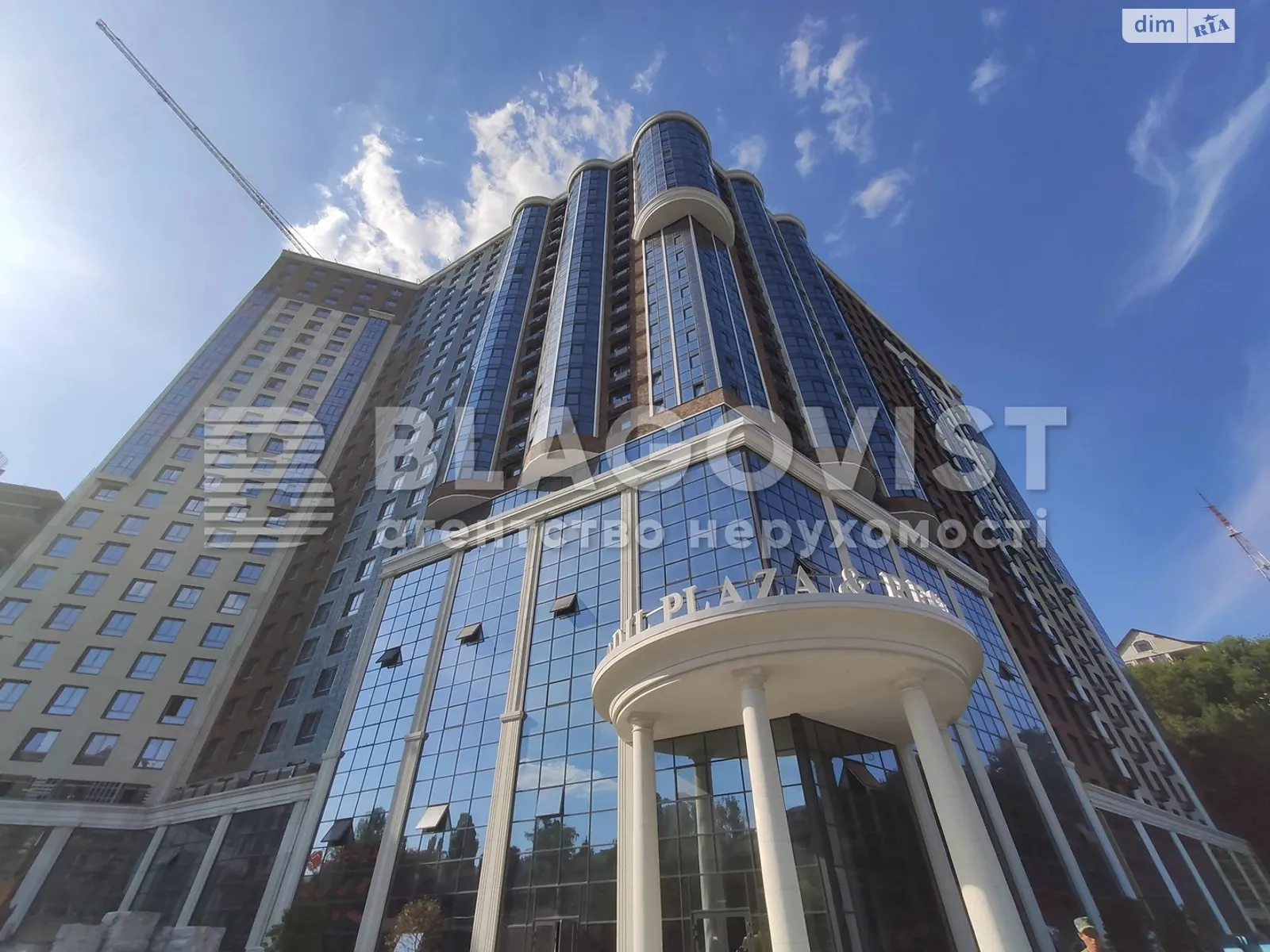 Продается 3-комнатная квартира 105.4 кв. м в Киеве, ул. Глубочицкая, 73 - фото 1