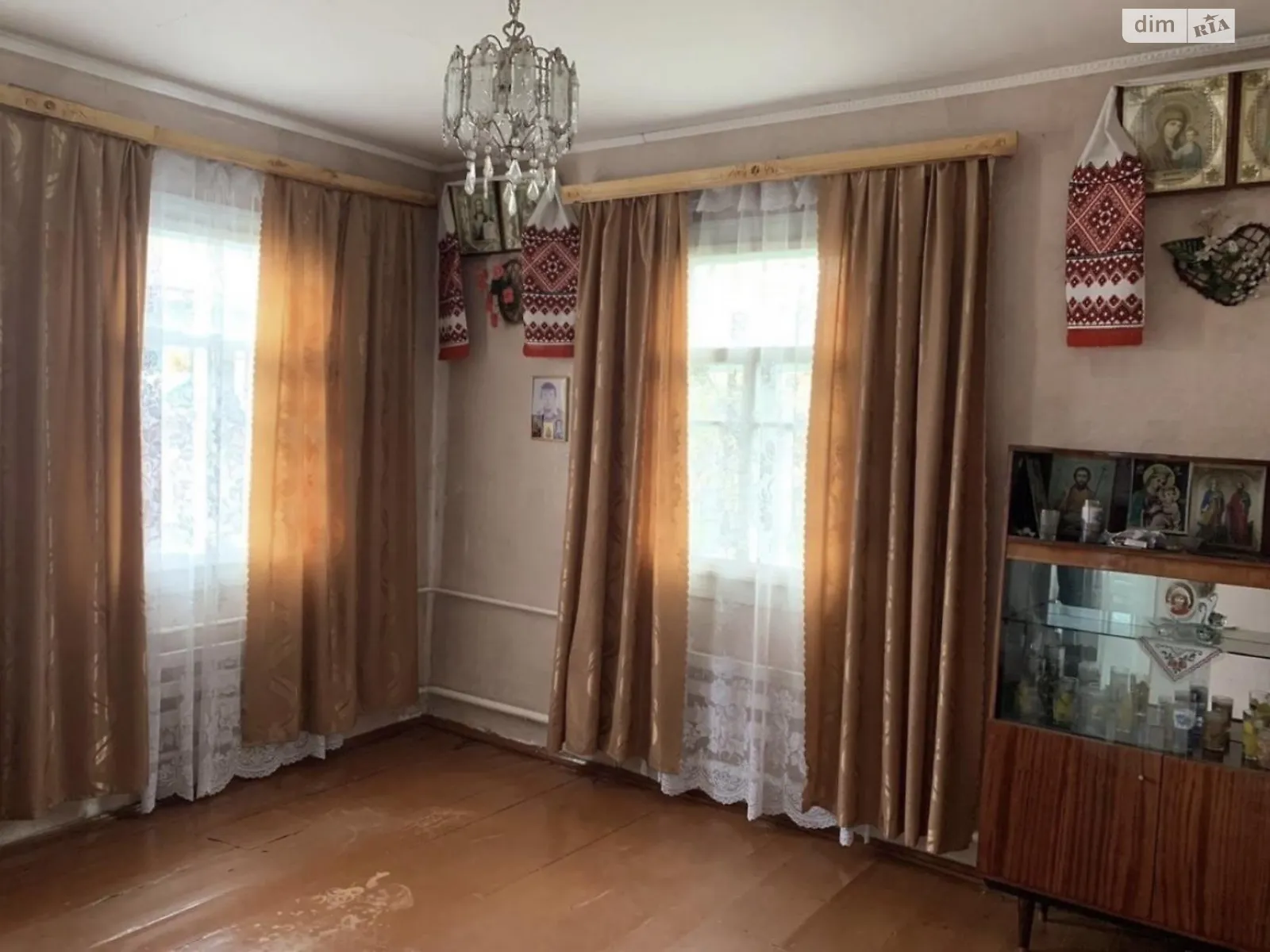 Продається одноповерховий будинок 80 кв. м з каміном, цена: 10000 $ - фото 1