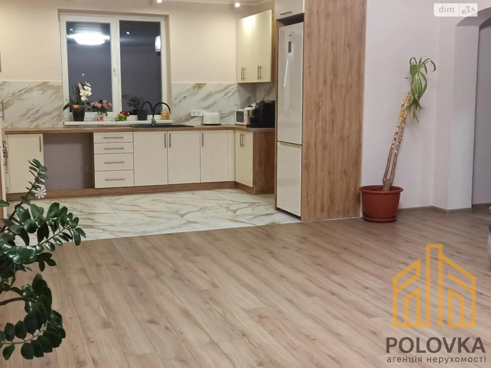 Продається одноповерховий будинок 140 кв. м з каміном, цена: 175000 $ - фото 1