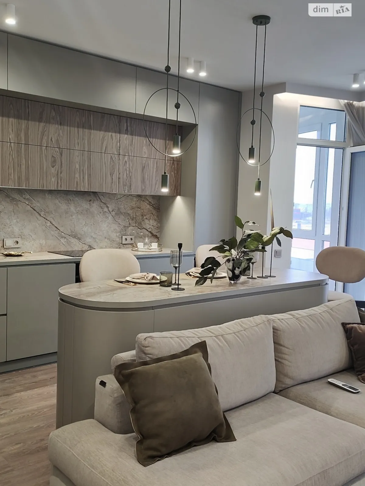 Продается 2-комнатная квартира 78 кв. м в Киеве, ул. Берковецкая - фото 1