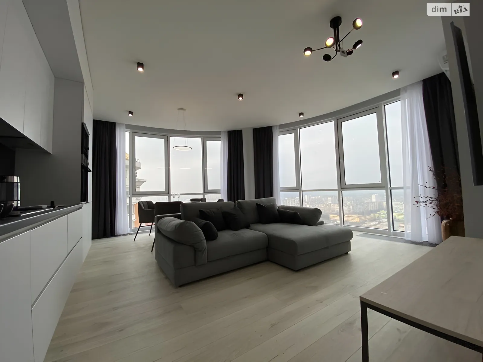 Продается 2-комнатная квартира 66.1 кв. м в Киеве, цена: 170000 $ - фото 1