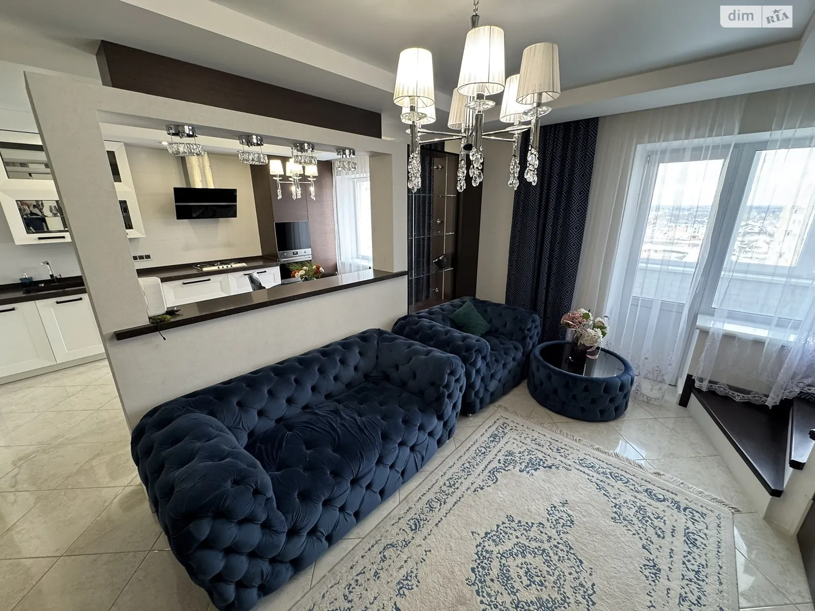 Продается 3-комнатная квартира 141.9 кв. м в Полтаве, ул. Гожуливський - фото 1