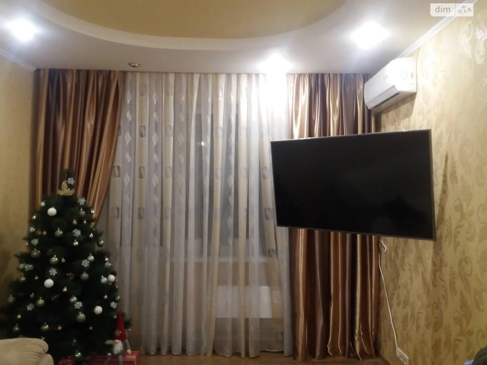 Продається 3-кімнатна квартира 75.4 кв. м у Чернігові, цена: 68900 $ - фото 1