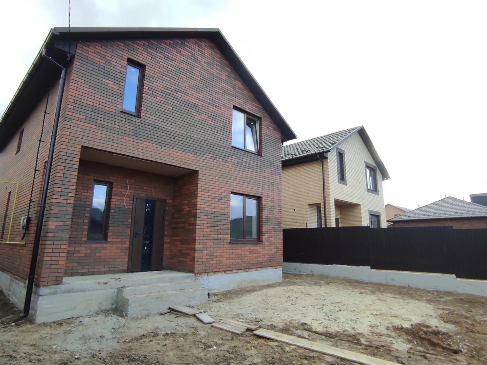 Продається будинок 2 поверховий 118 кв. м з верандою, цена: 93000 $ - фото 1