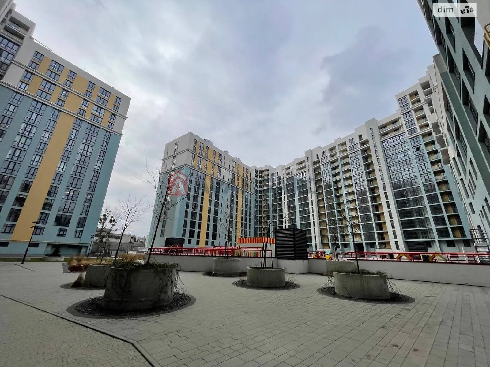 Продається 1-кімнатна квартира 44 кв. м у Львові, вул. Стрийська, 108 - фото 1