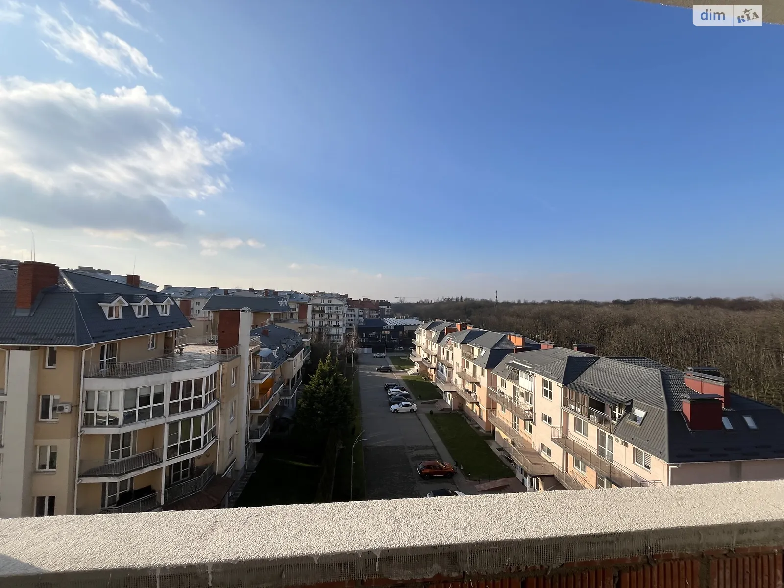 Продається 2-кімнатна квартира 77 кв. м у Ужгороді, вул. Анатолія Тегзи(Возз'єднання), 23 - фото 1