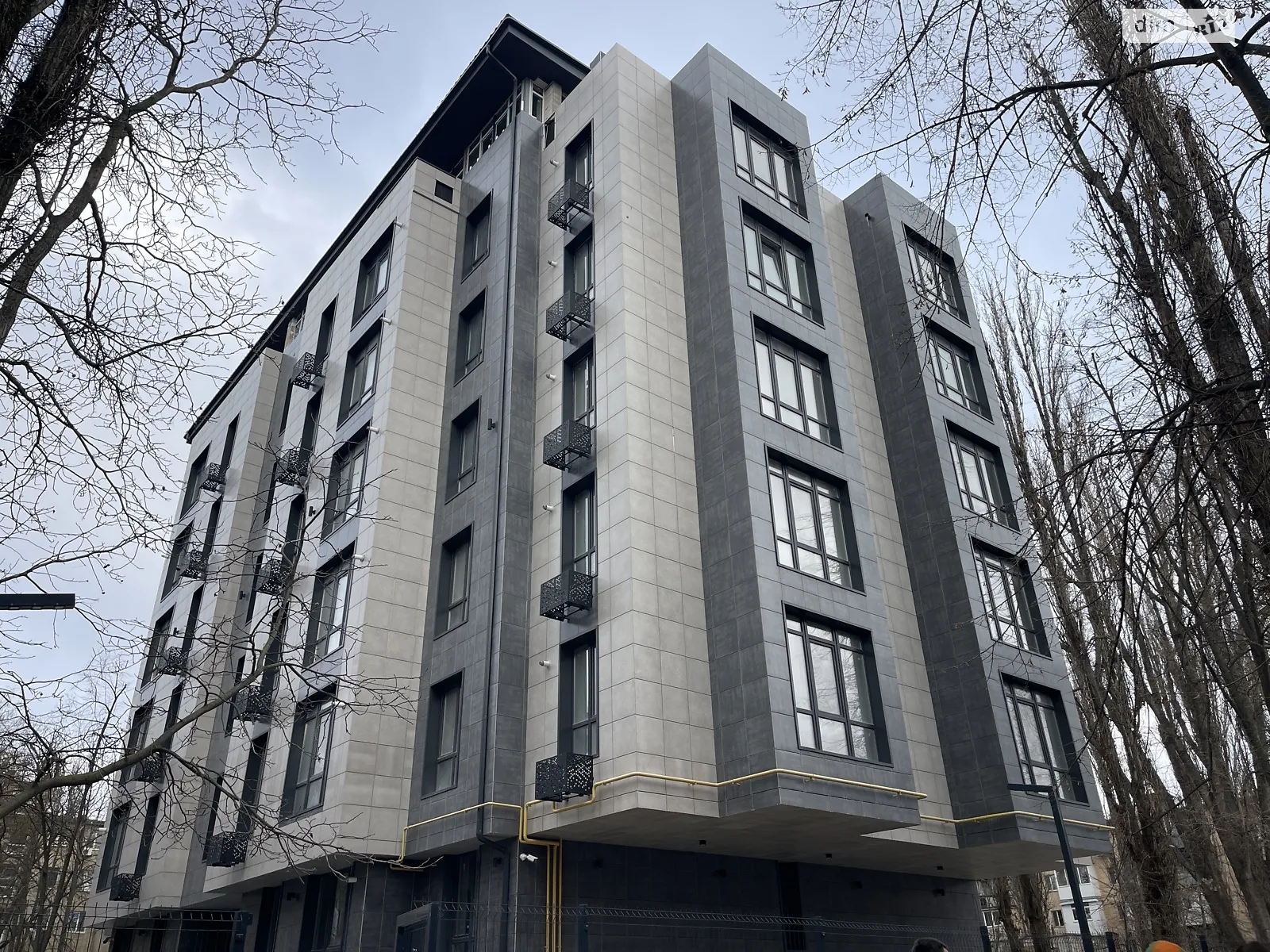 Продается 2-комнатная квартира 70 кв. м в Одессе, ул. Космонавтов - фото 1