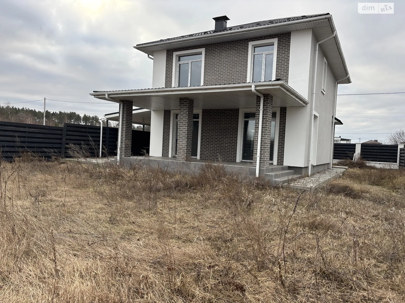 Продається будинок 2 поверховий 155 кв. м з каміном, цена: 145000 $ - фото 1