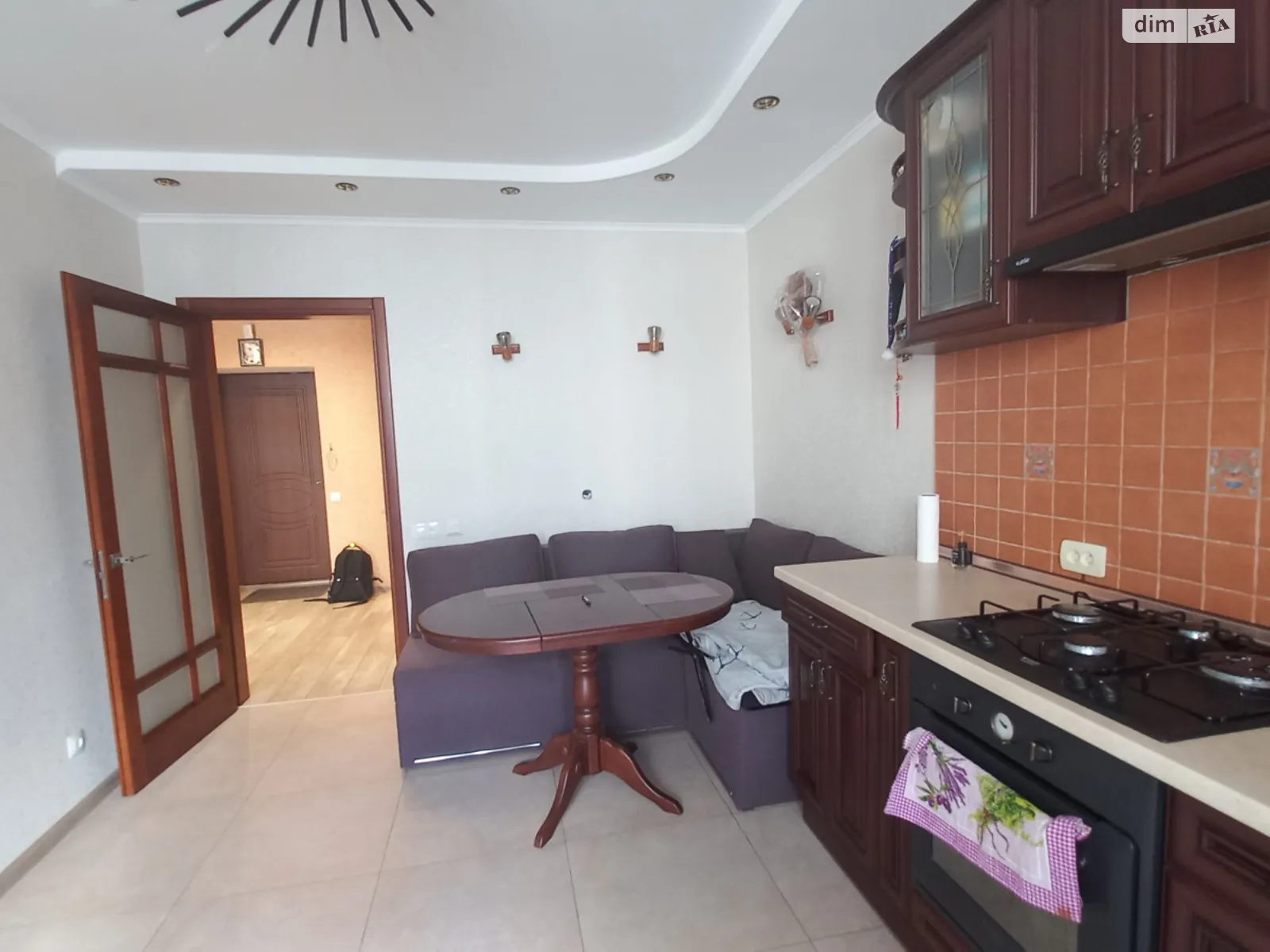 Продається 1-кімнатна квартира 52.5 кв. м у Одесі, вул. Костанді - фото 1