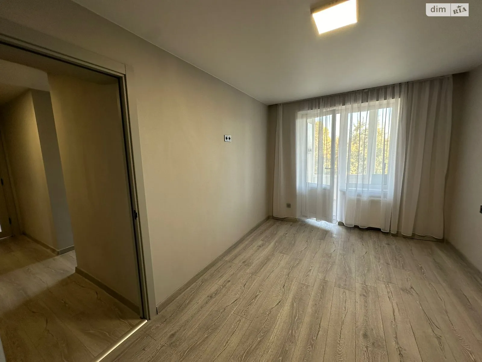Продается 2-комнатная квартира 56 кв. м в Ужгороде, ул. Шумная - фото 1