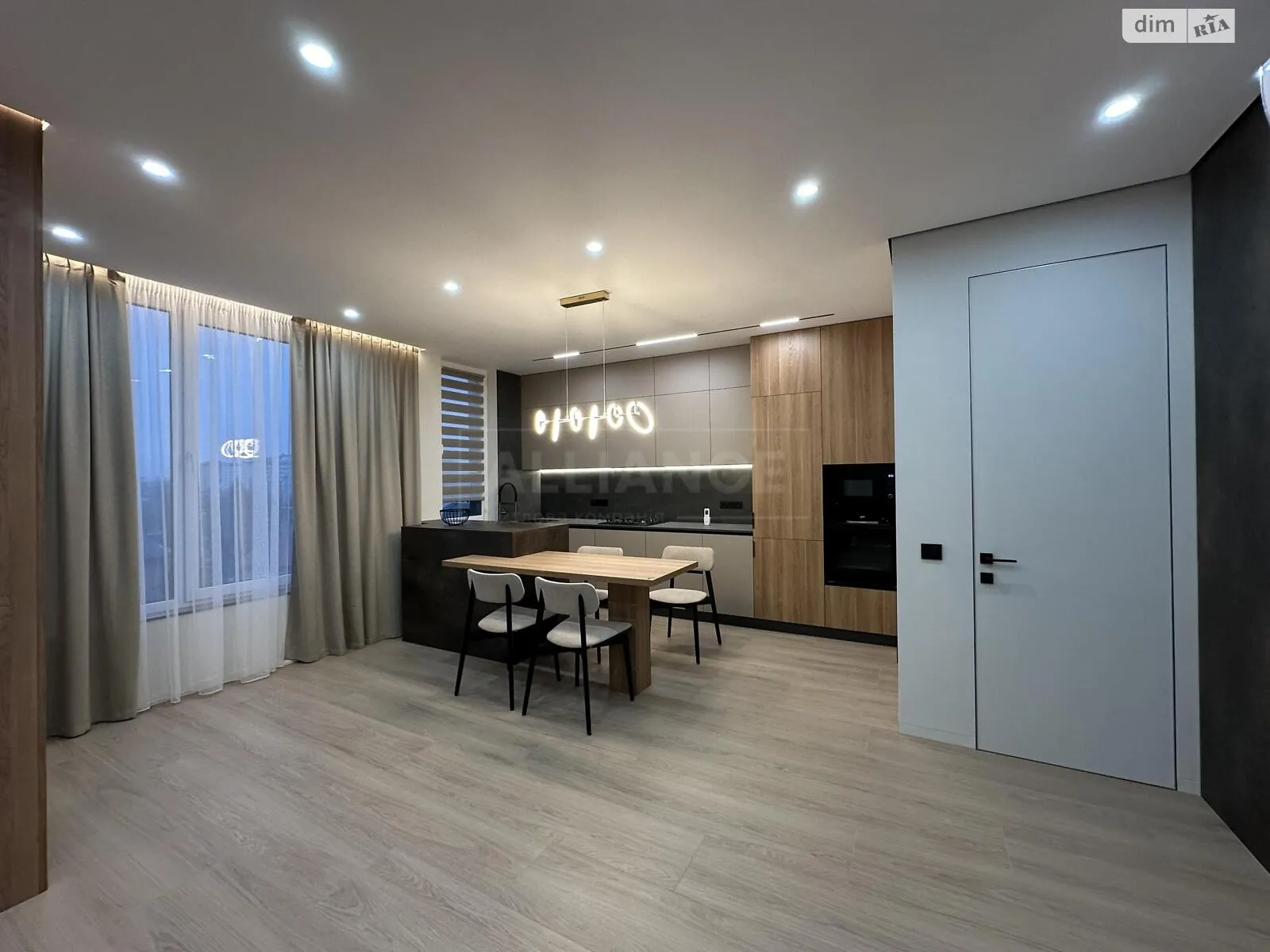 Продається 3-кімнатна квартира 73 кв. м у Івано-Франківську, цена: 128000 $ - фото 1