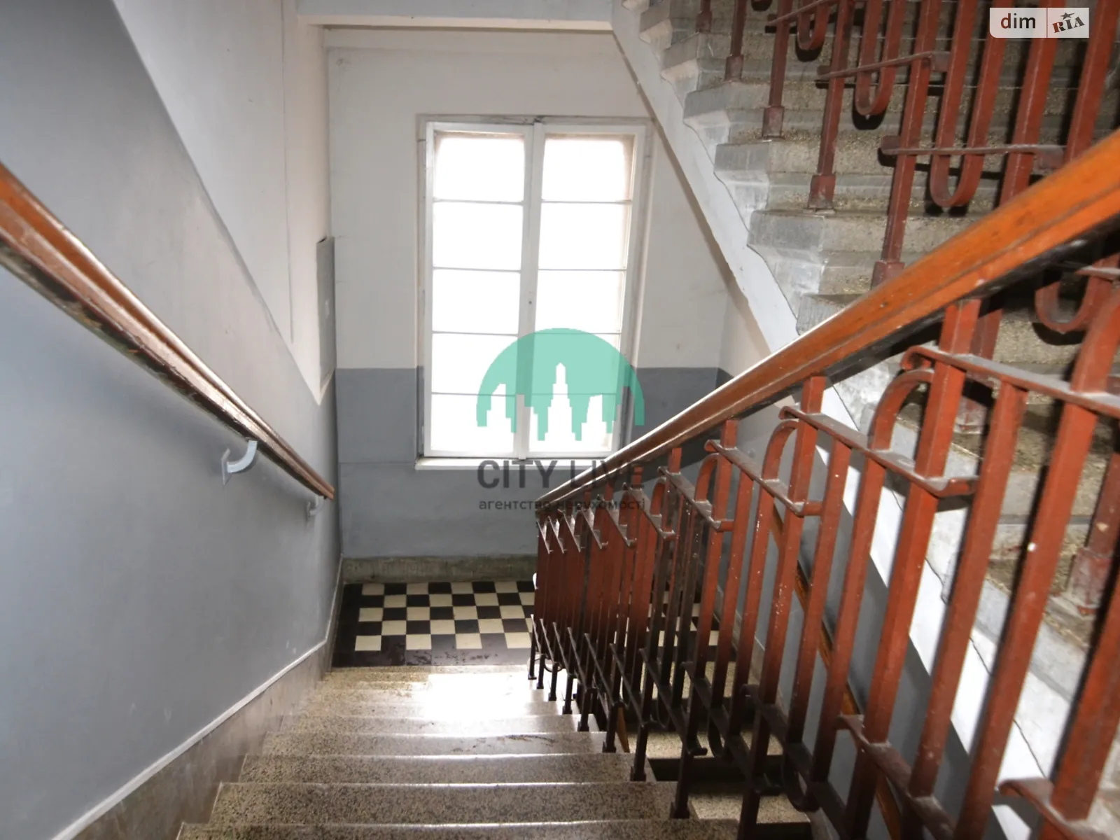 Продается 3-комнатная квартира 101.6 кв. м в Ивано-Франковске, ул. Грюнвальдская, 15 - фото 1