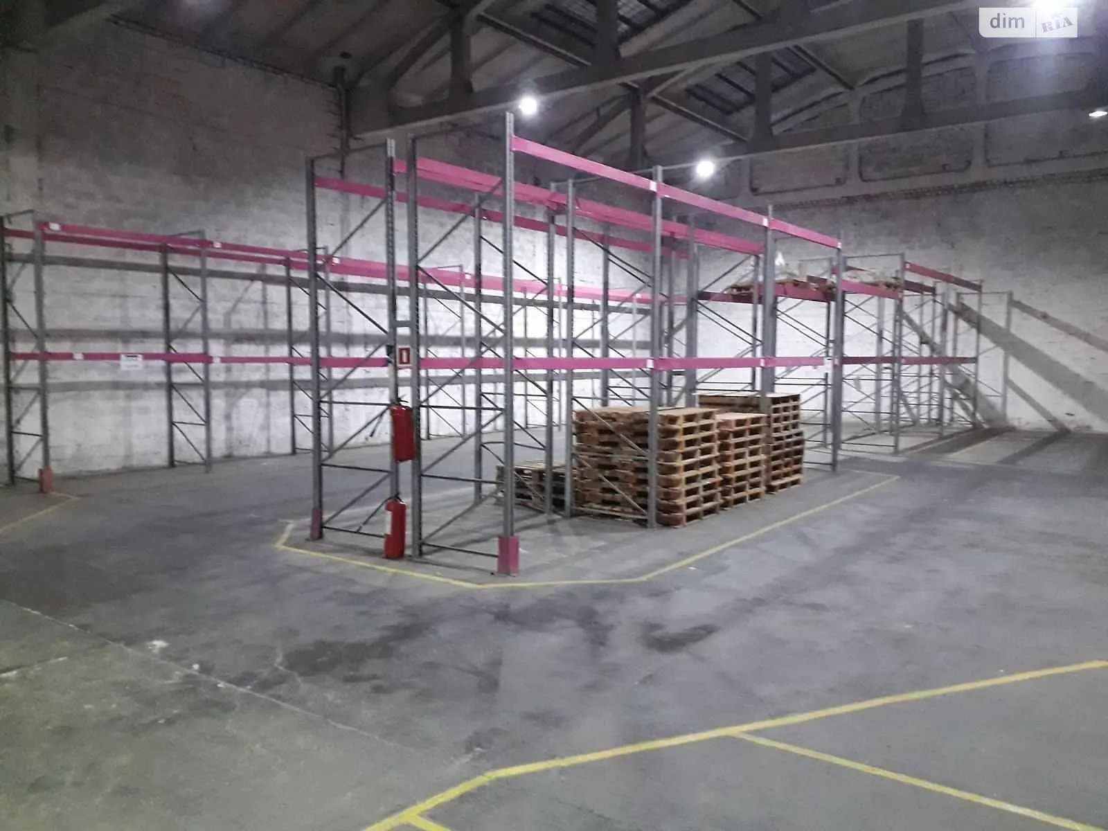 Сдается в аренду помещения свободного назначения 2000 кв. м в 1-этажном здании, цена: 20000 грн - фото 1