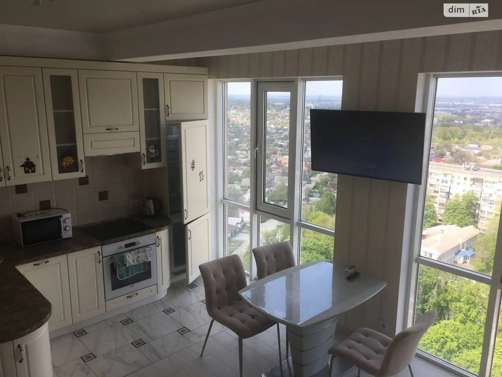 Сдается в аренду 2-комнатная квартира 78 кв. м в Днепре, ул. Рабочая, 166Д - фото 1