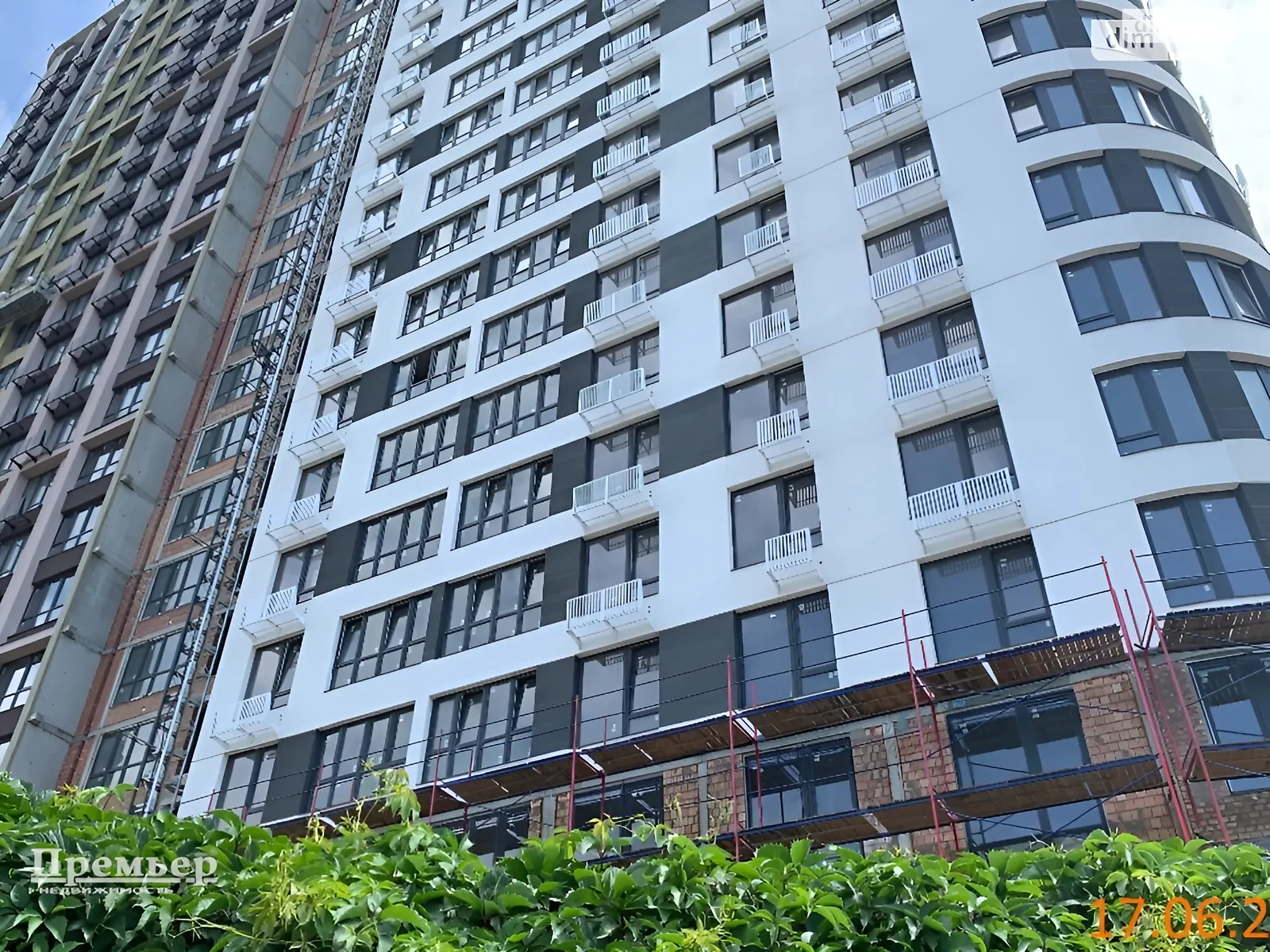 Продается 1-комнатная квартира 43 кв. м в Одессе, ул. Ивана Франко, 40 корпус 1 - фото 1