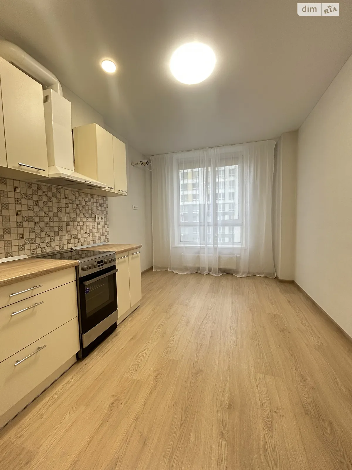 Продається 1-кімнатна квартира 401 кв. м у Ірпені, вул. Університетська(Карла Маркса), 1Д - фото 1