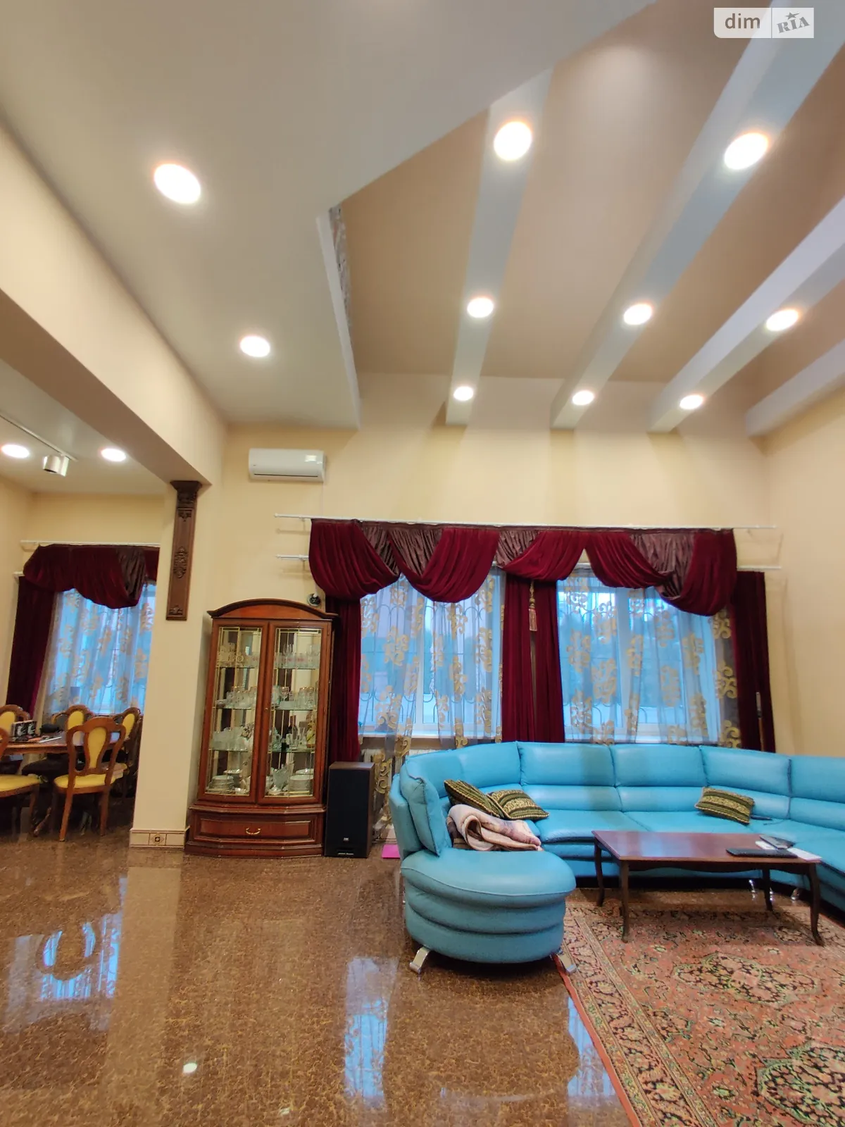 Продається будинок 4 поверховий 614 кв. м з каміном, цена: 420000 $ - фото 1