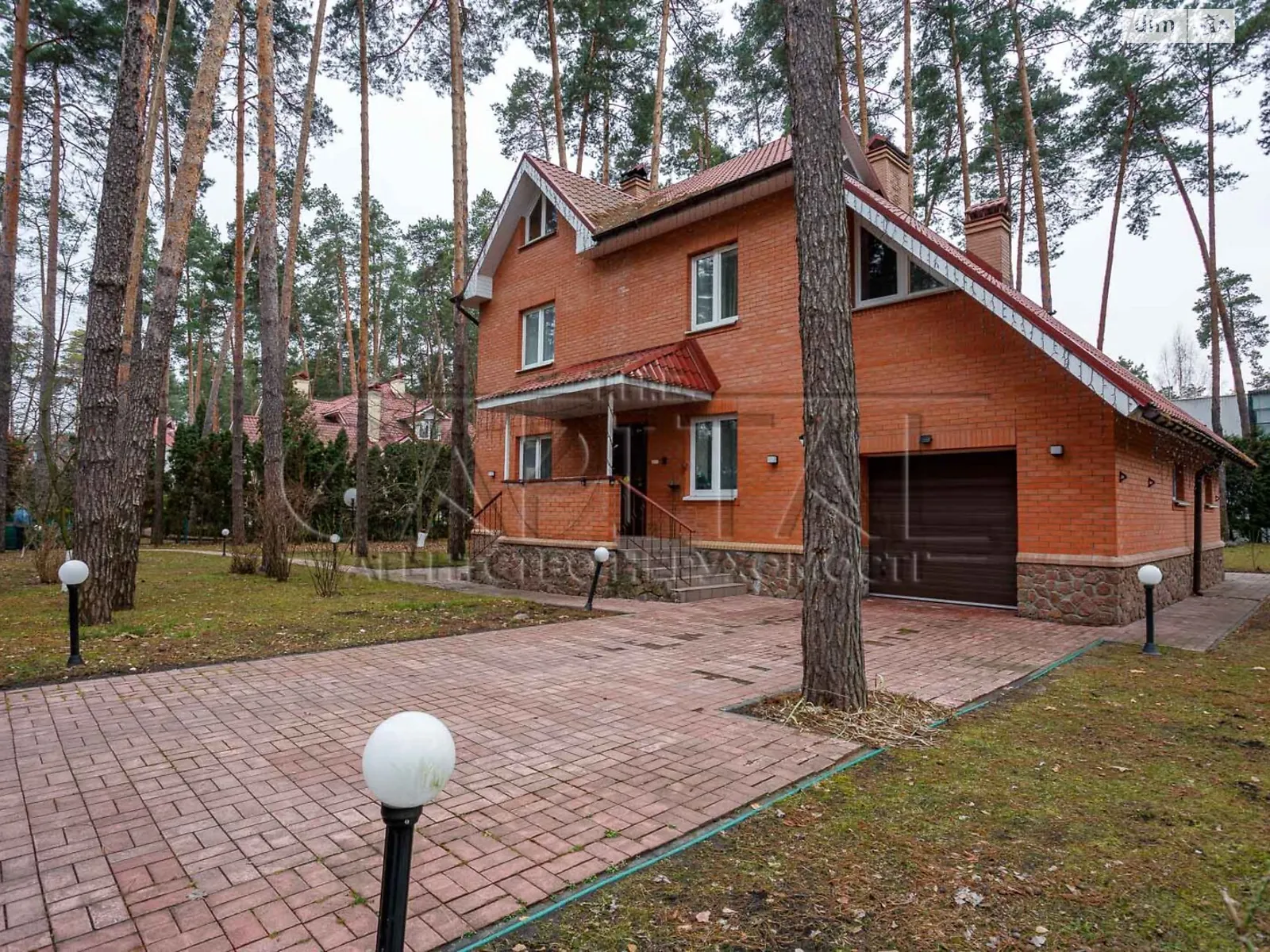 Здається в оренду будинок 2 поверховий 180 кв. м з садом, цена: 1500 $ - фото 1
