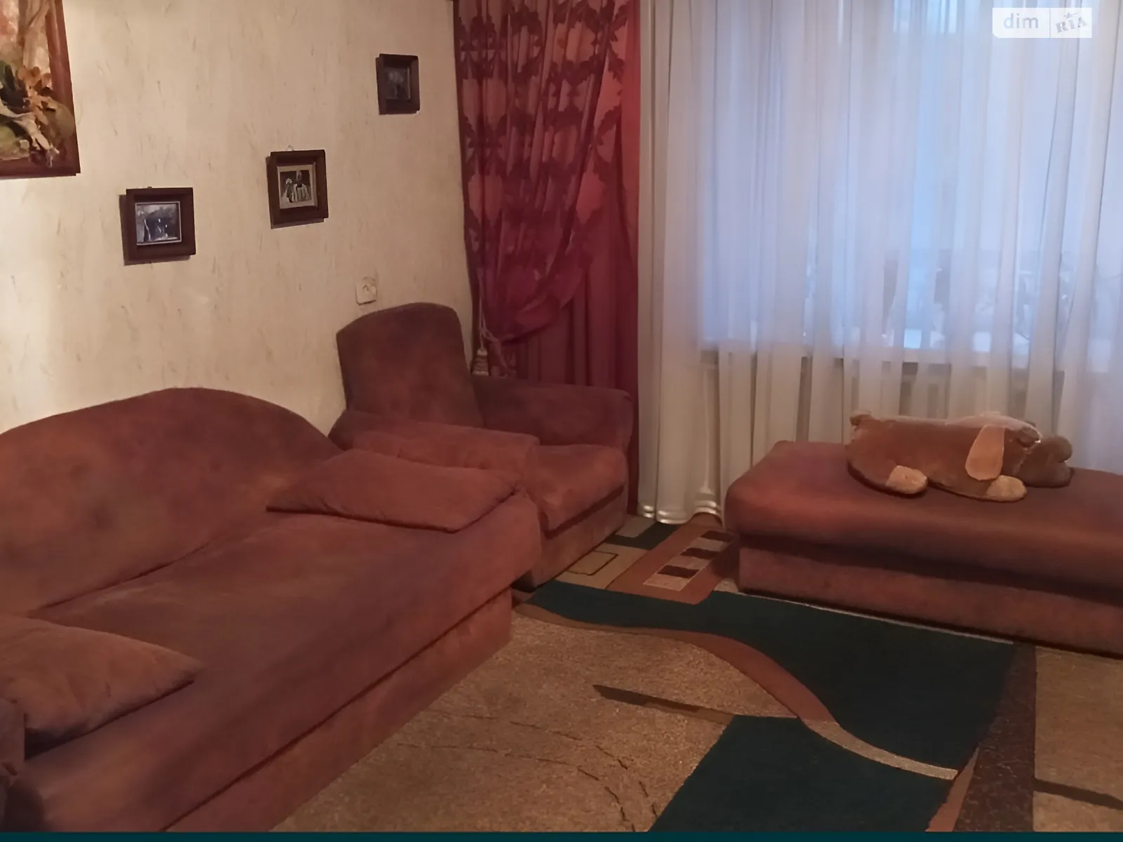 Здається в оренду кімната 82 кв. м у Луцьку, цена: 5000 грн - фото 1