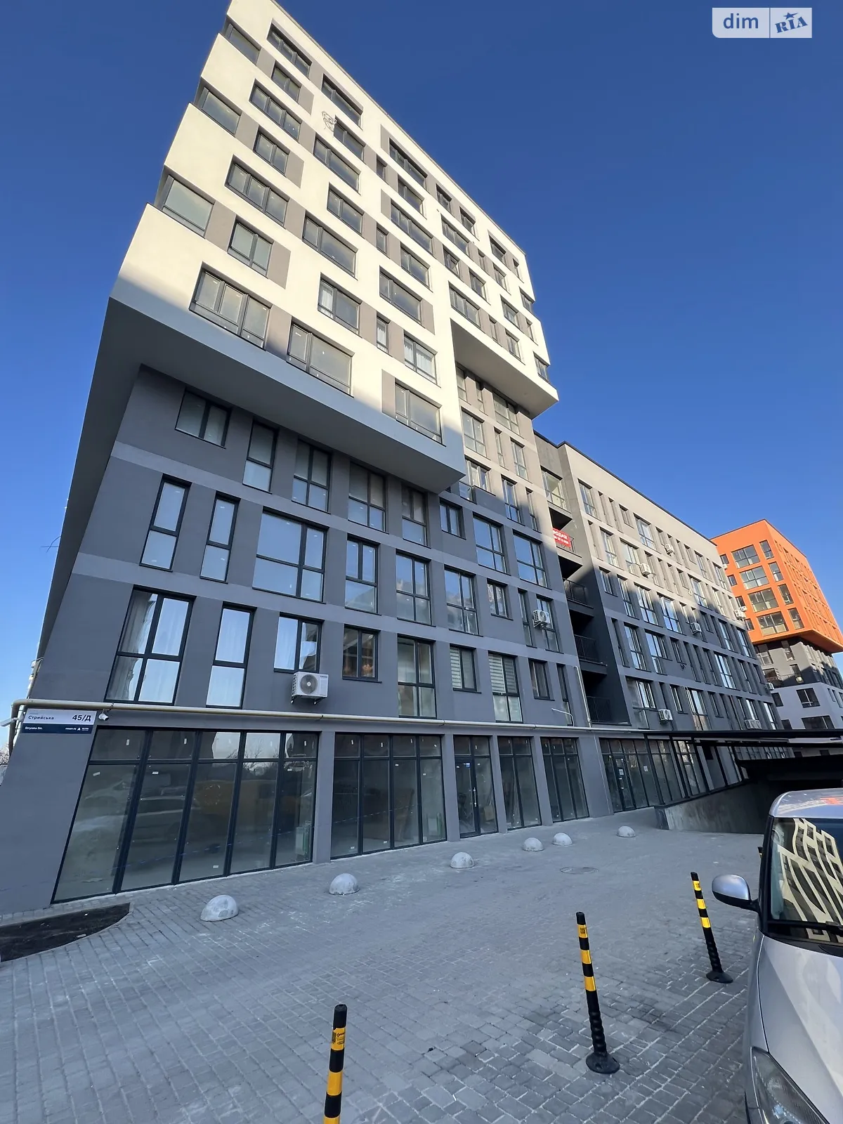 Продается 3-комнатная квартира 88.7 кв. м в Львове, ул. Стрыйская - фото 1