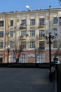 Продажа квартиры, Черновцы, р‑н. Центр, Заньковецкой Марии улица, дом 15