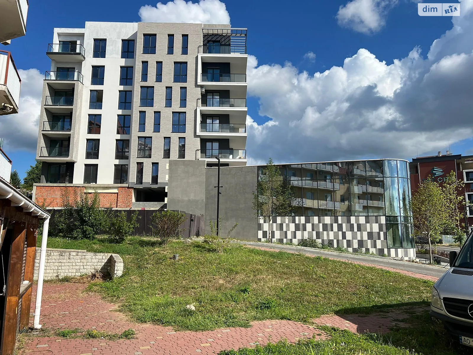 Здається в оренду приміщення вільного призначення 127.6 кв. м в 8-поверховій будівлі, цена: 1021 $ - фото 1