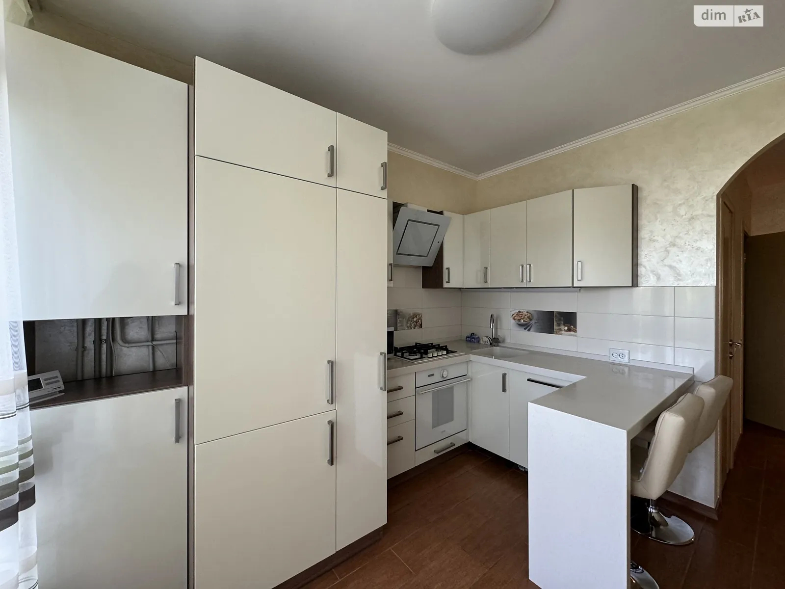 Продается 3-комнатная квартира 72 кв. м в Ужгороде, цена: 77500 $ - фото 1