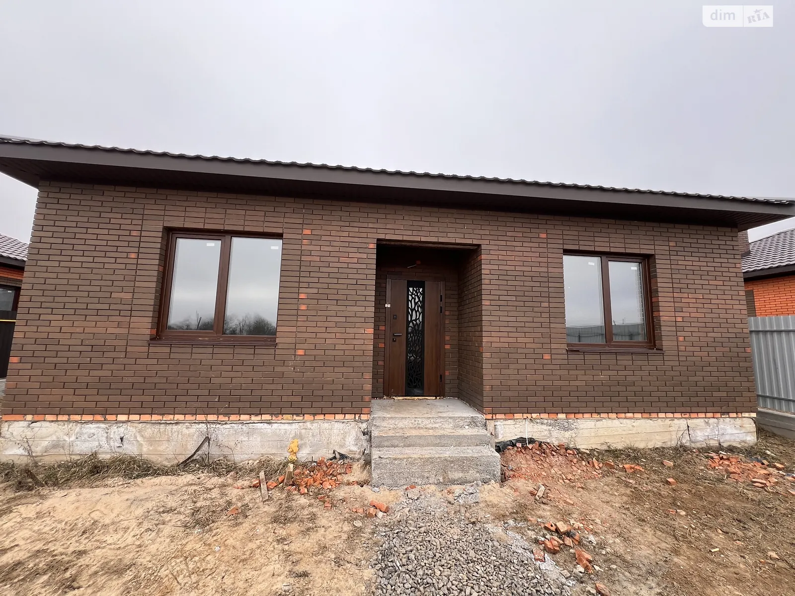 Продается одноэтажный дом 100 кв. м с балконом, цена: 67000 $ - фото 1