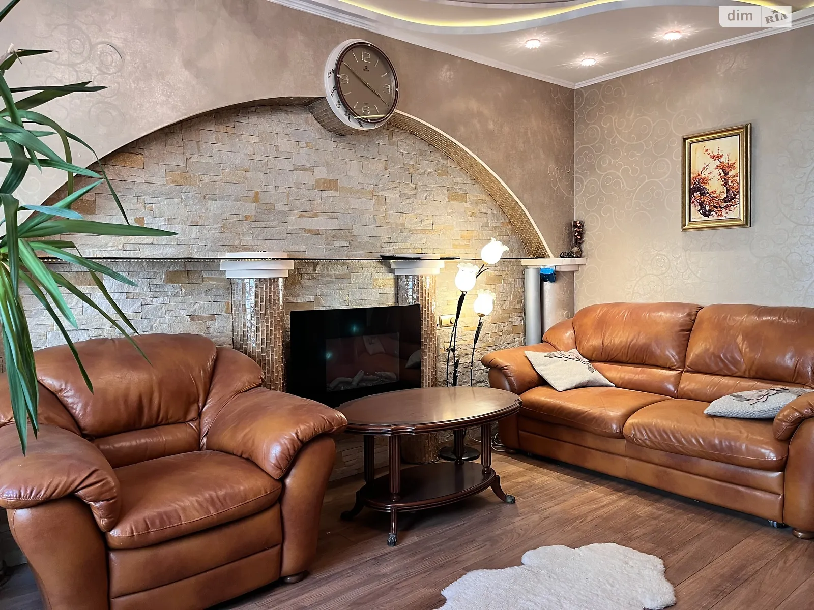 Продается 2-комнатная квартира 61.8 кв. м в Чайках, ул. Печёрская, 6 - фото 1