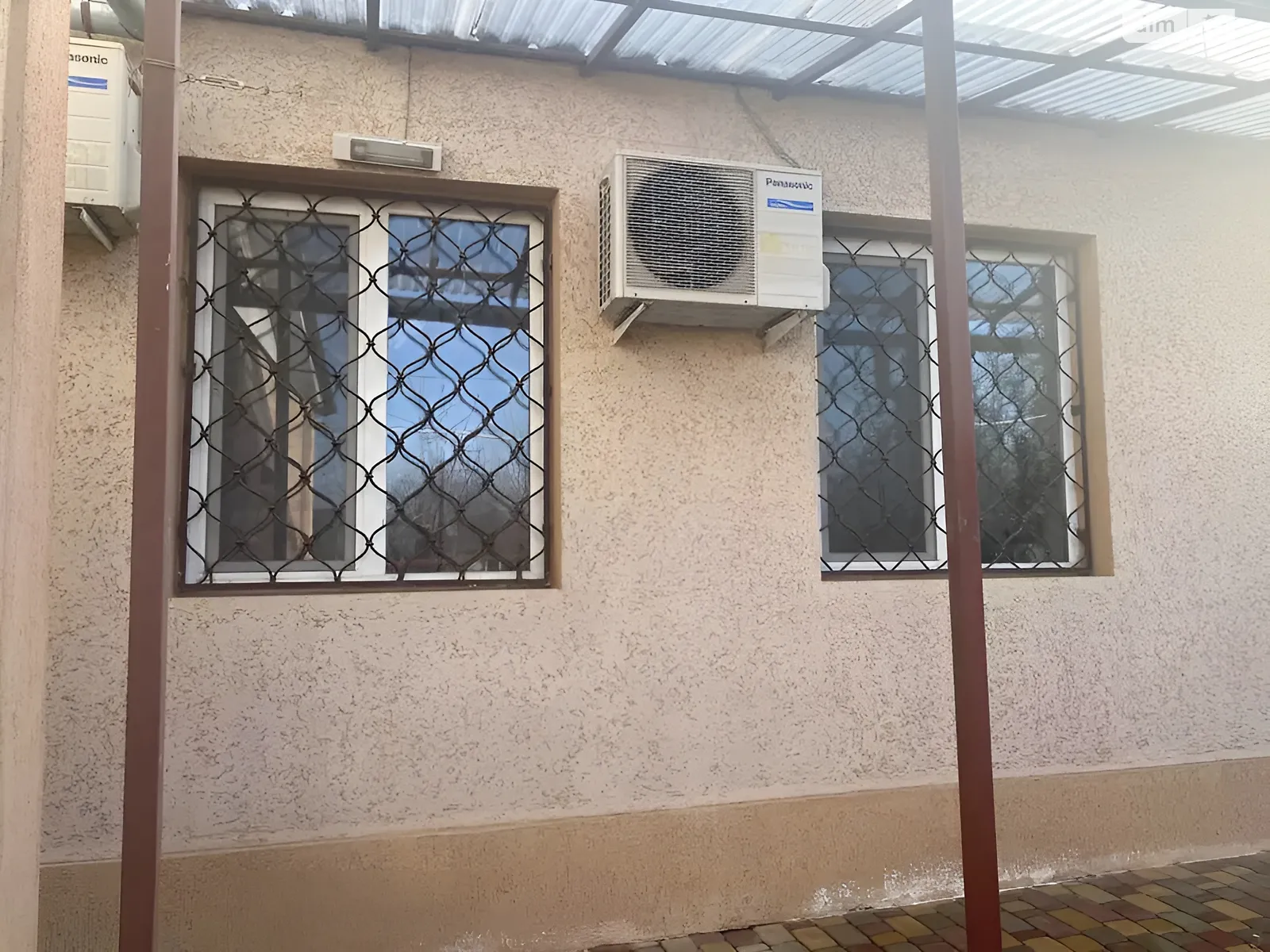 Продается одноэтажный дом 74.6 кв. м с балконом, цена: 100000 $ - фото 1