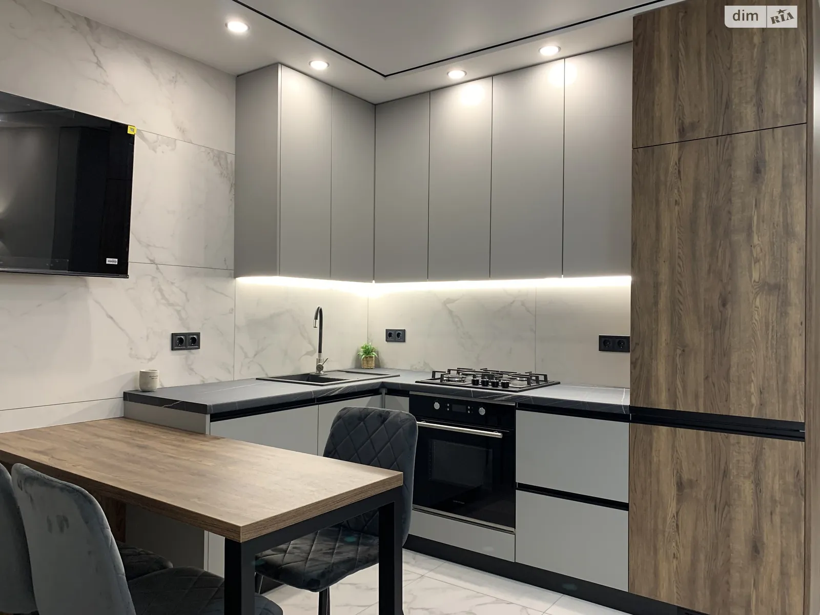 2-комнатная квартира 57 кв. м в Тернополе, цена: 67500 $ - фото 1