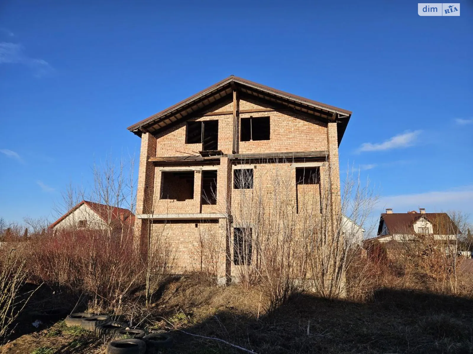 Продається будинок 3 поверховий 147 кв. м з гаражем, цена: 57000 $ - фото 1