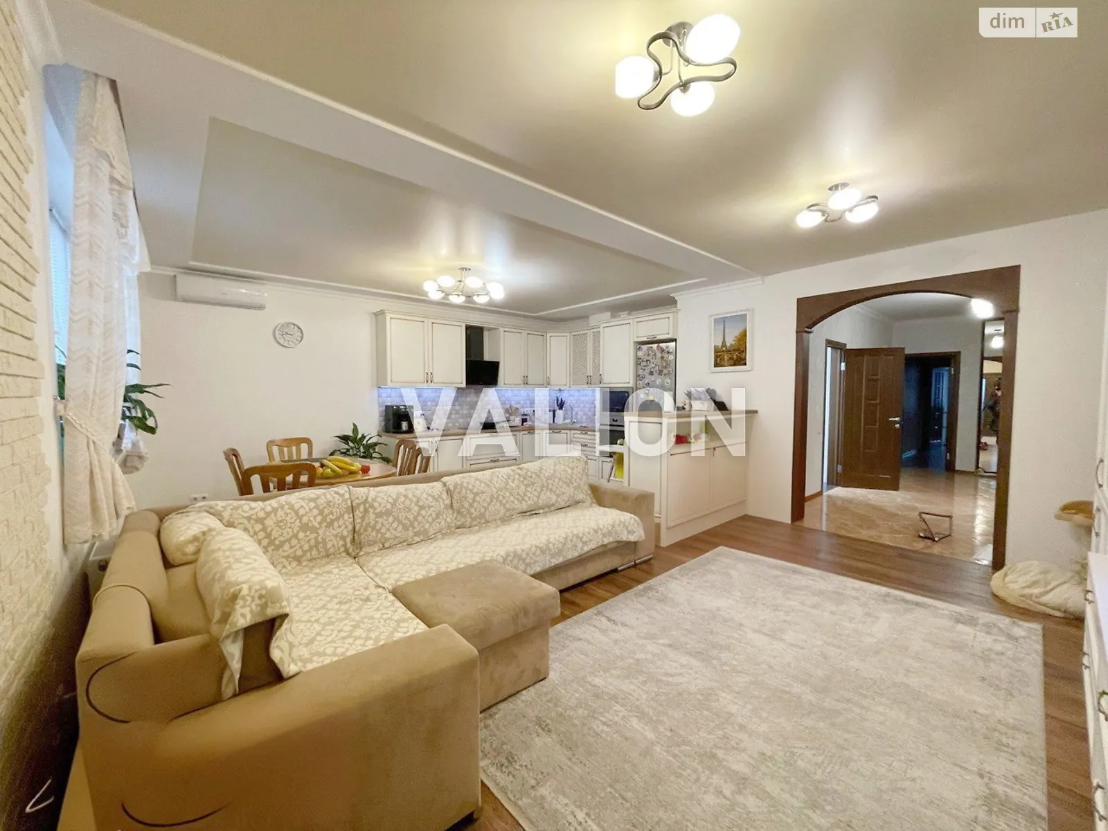 Продается 3-комнатная квартира 114.3 кв. м в Киеве, ул. Юрия Шумского, 3Г - фото 1