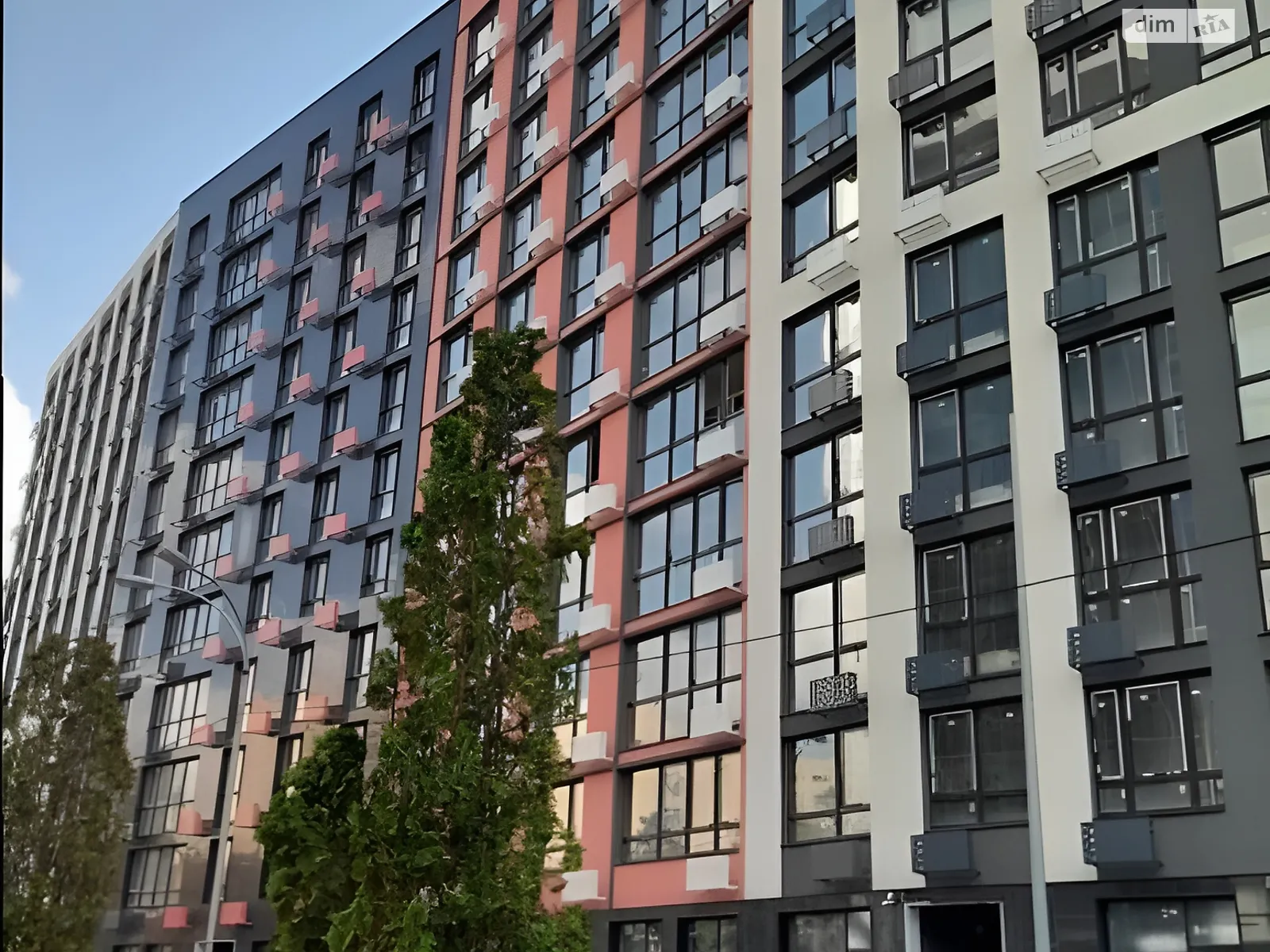 Продается 1-комнатная квартира 42 кв. м в Киеве, ул. Шолуденко, 30 - фото 1