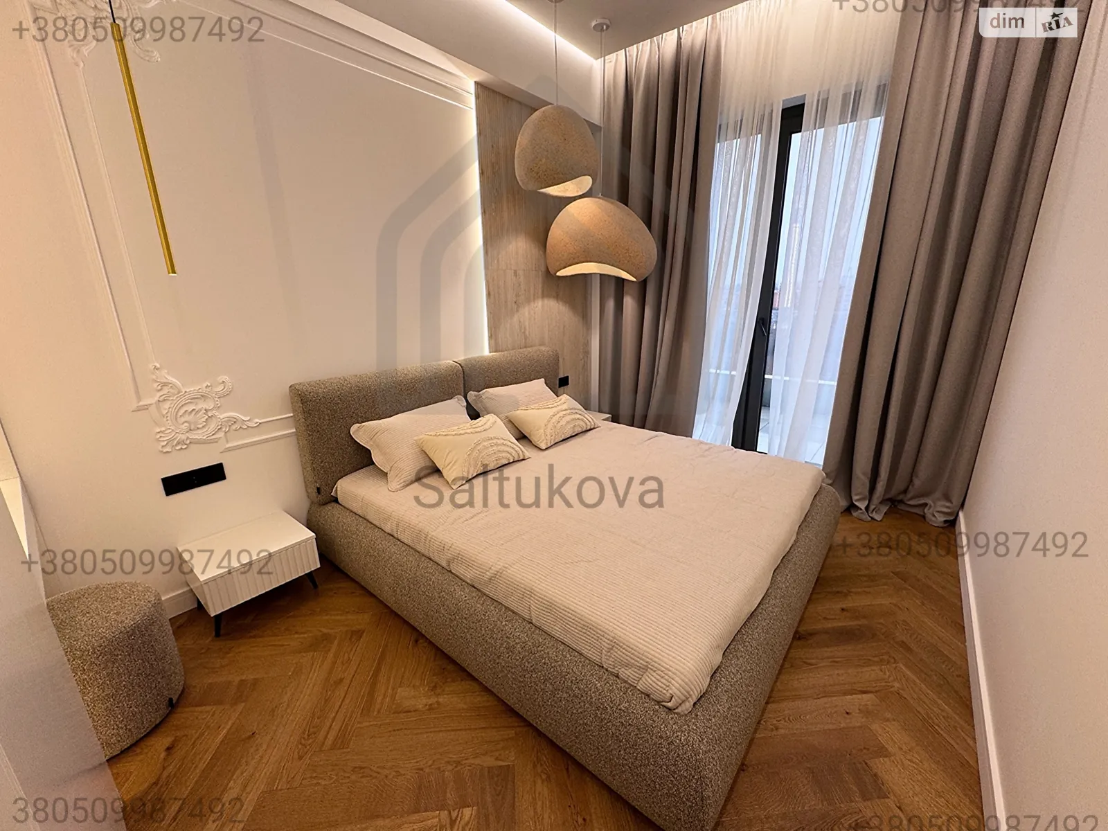 Продається 2-кімнатна квартира 95 кв. м у Ужгороді, вул. Легоцького, 80 - фото 1