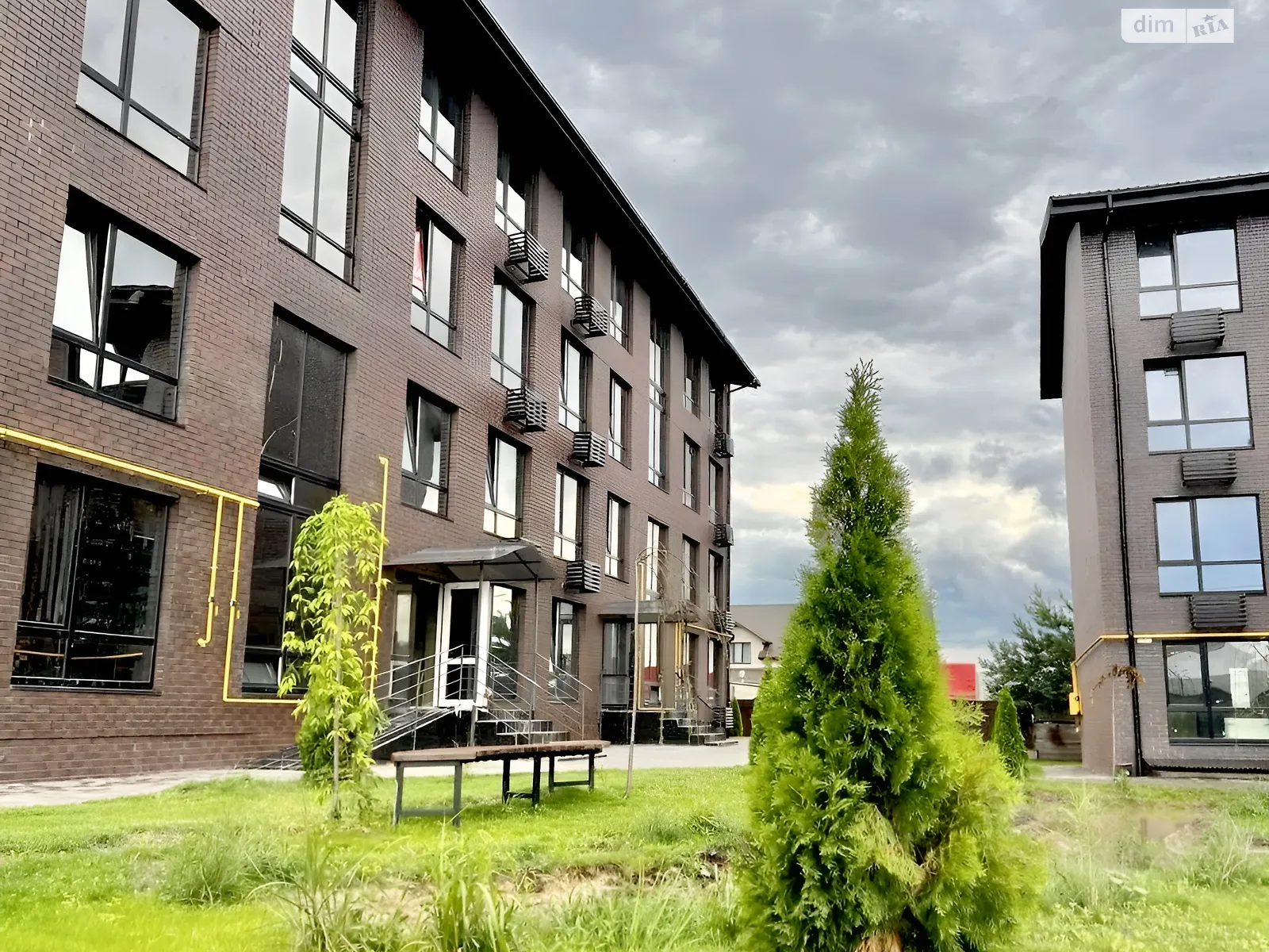 Продается 1-комнатная квартира 34.5 кв. м в Святопетровское, ул. Назария Яремчука, 20 - фото 1